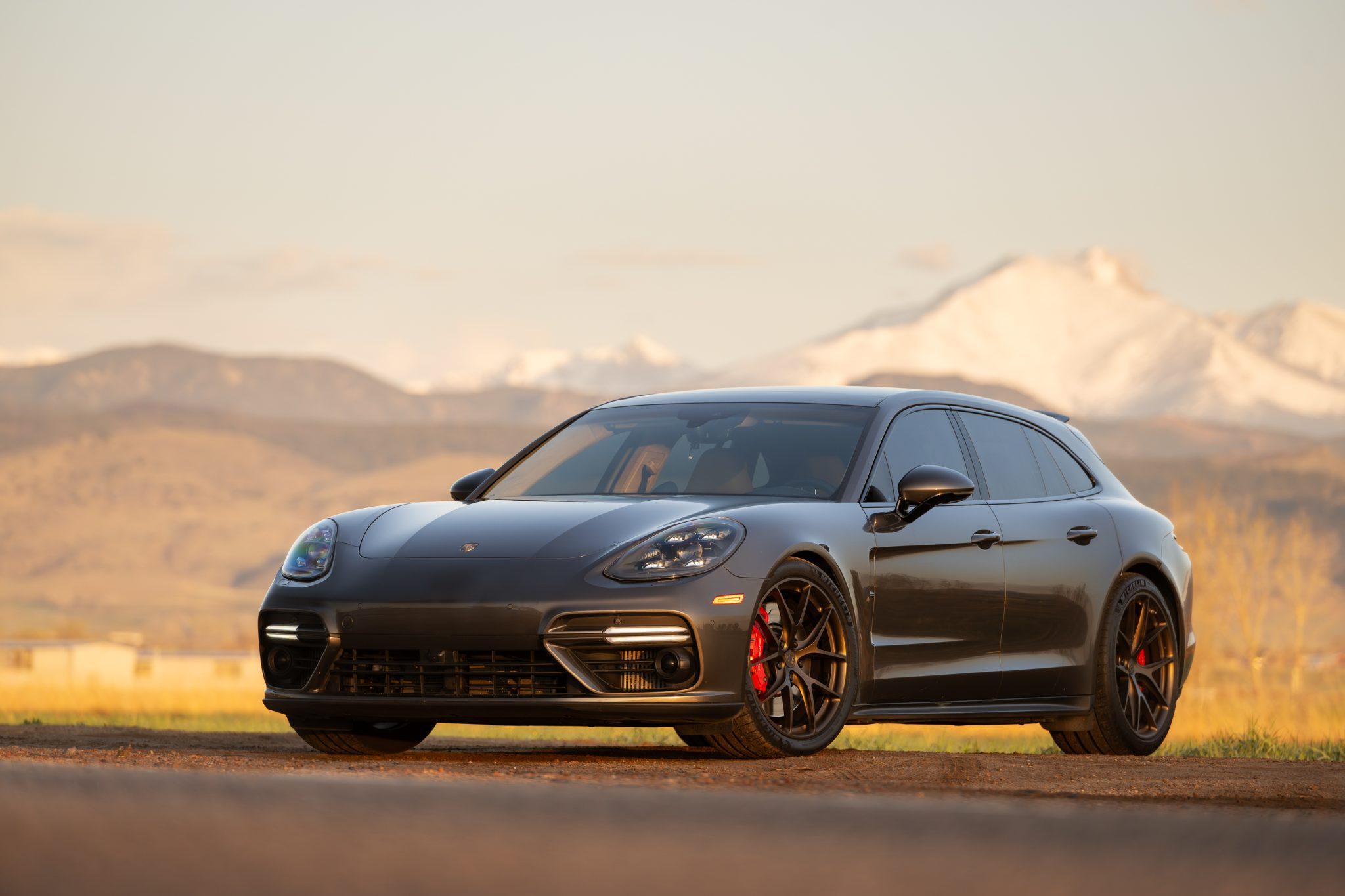 2018 Porsche Panamera 
