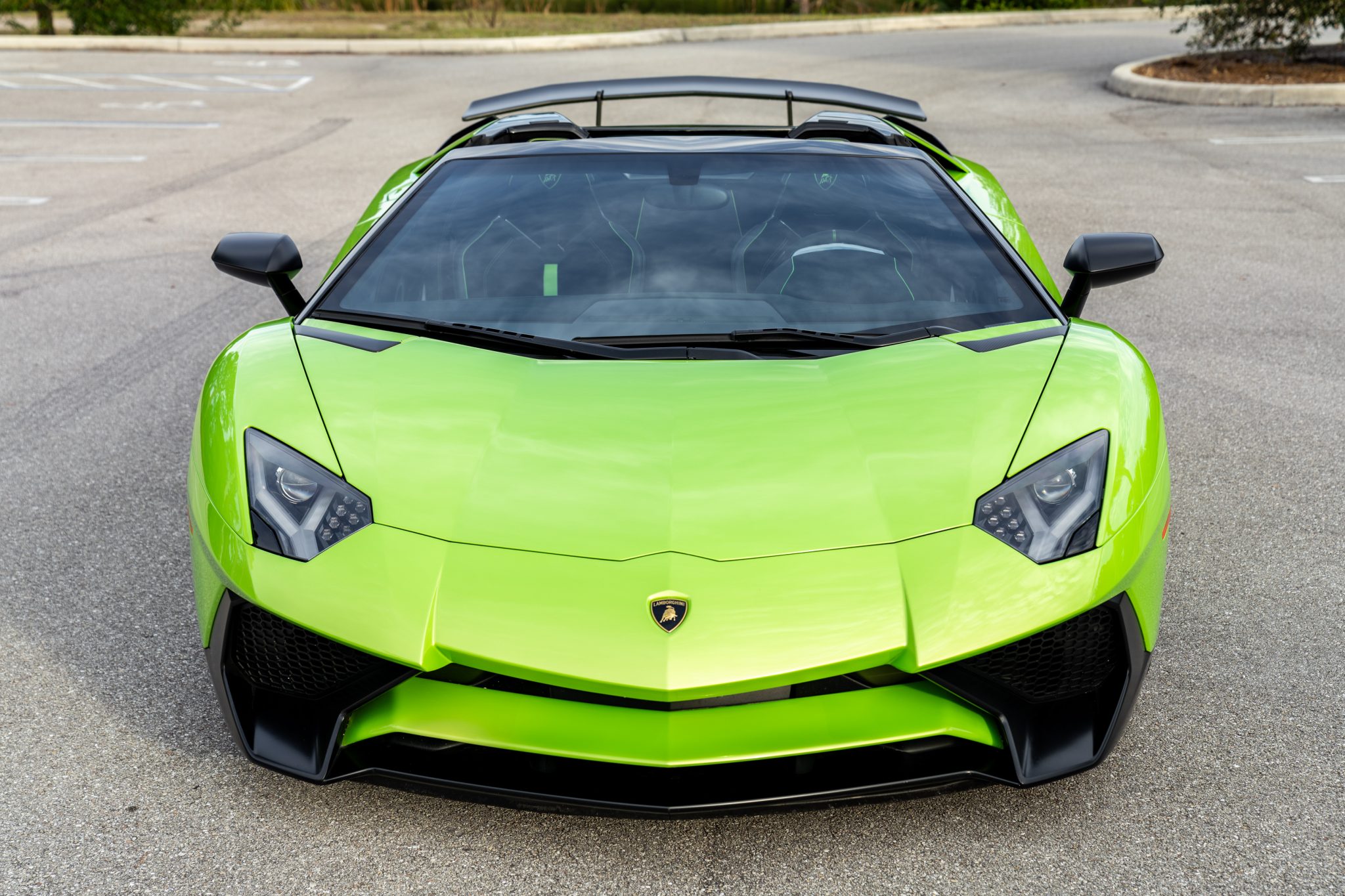 2017 Lamborghini Aventador 