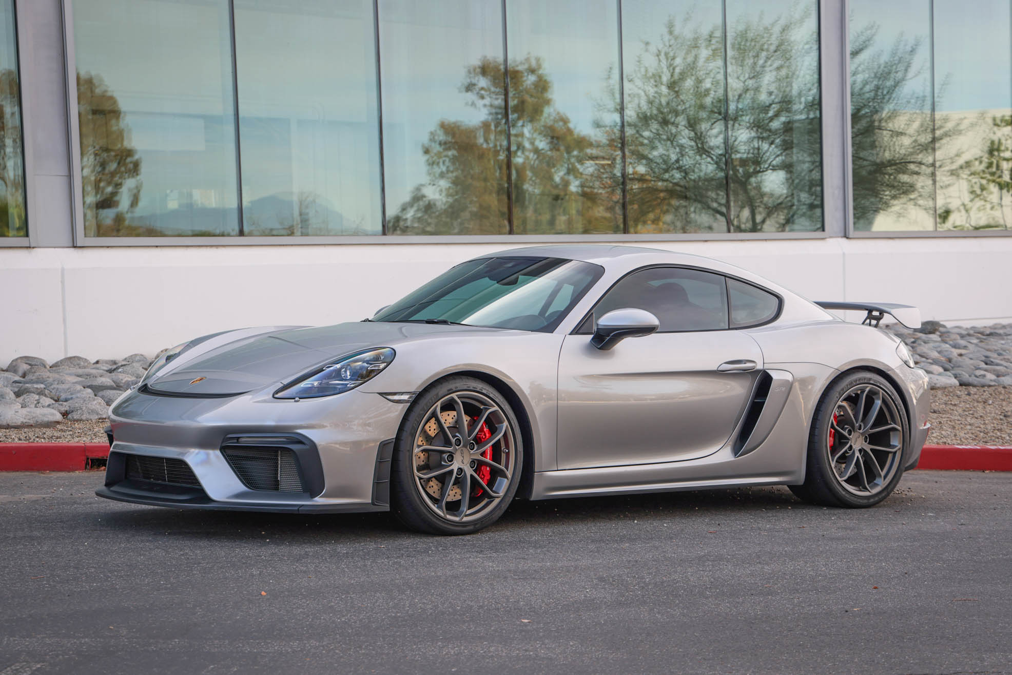 2020 Porsche Cayman GT4 