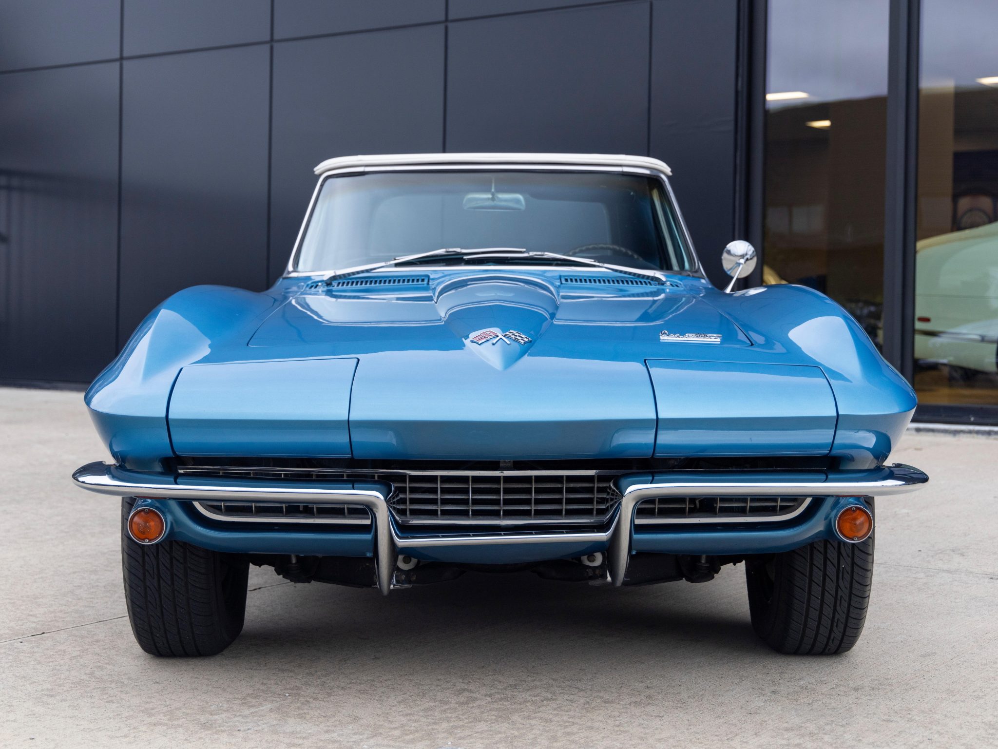 1966 Chevrolet Corvette C2 