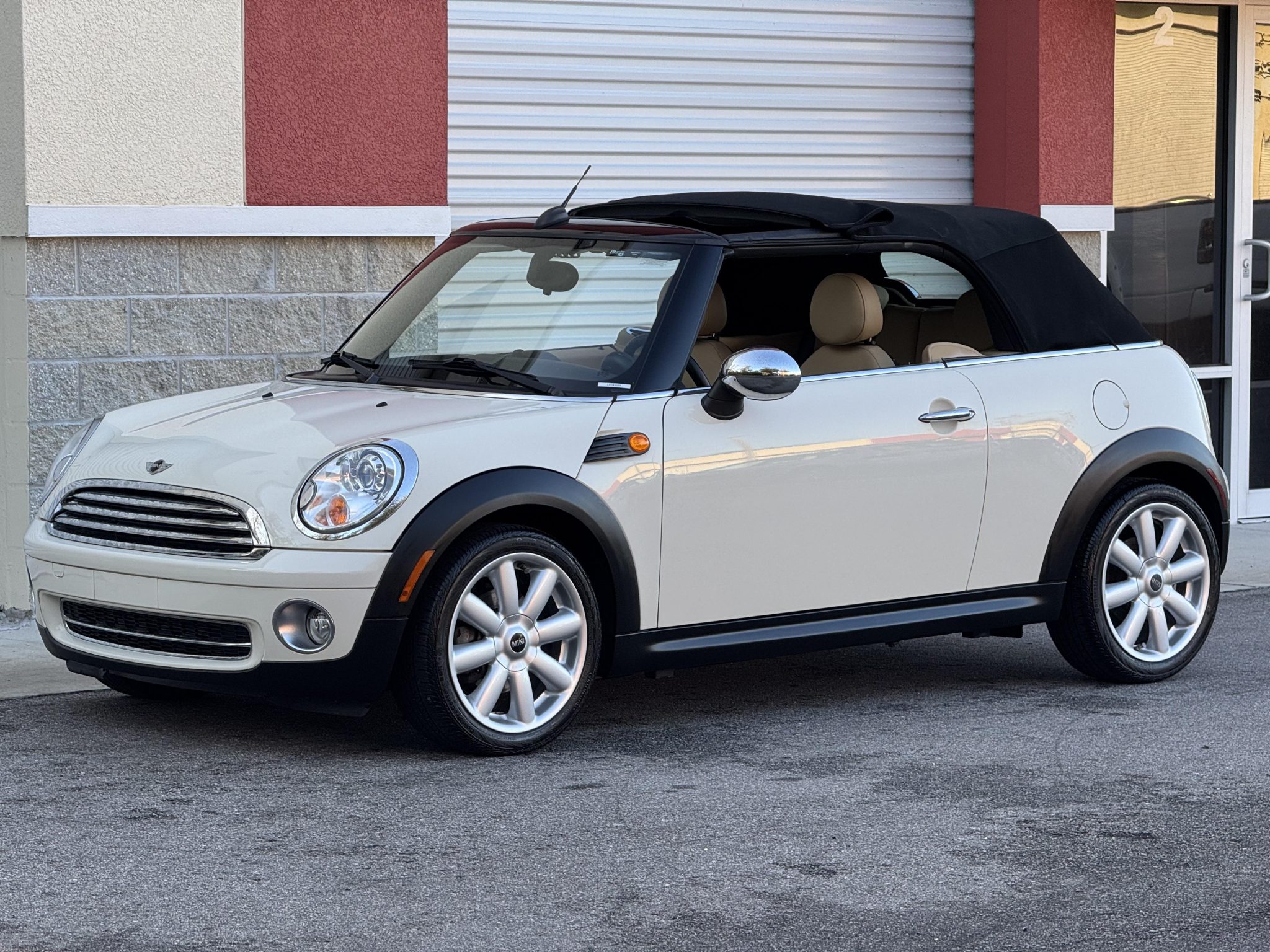 2009 Mini R57 Convertible 