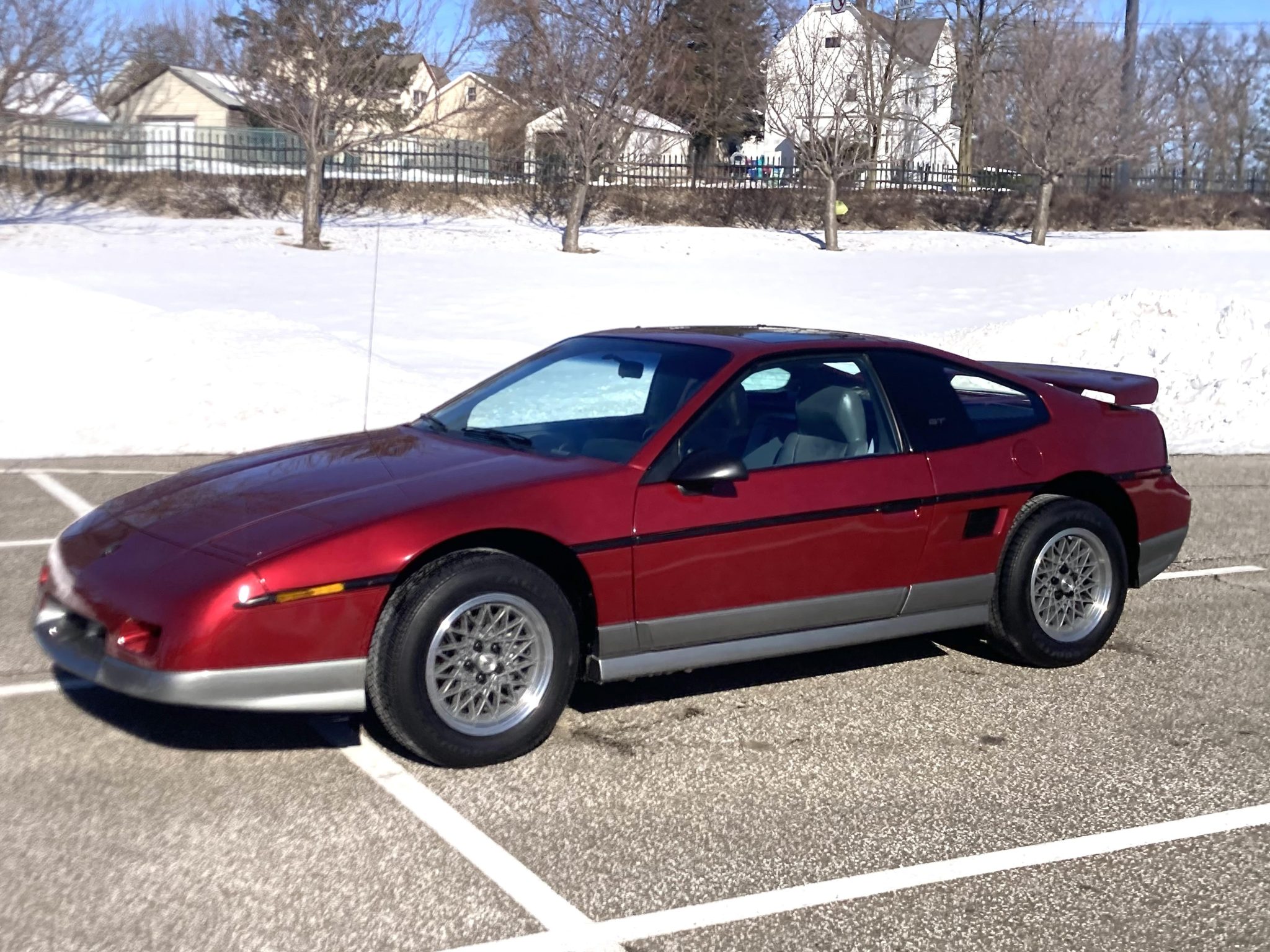 1987 Pontiac Fiero 