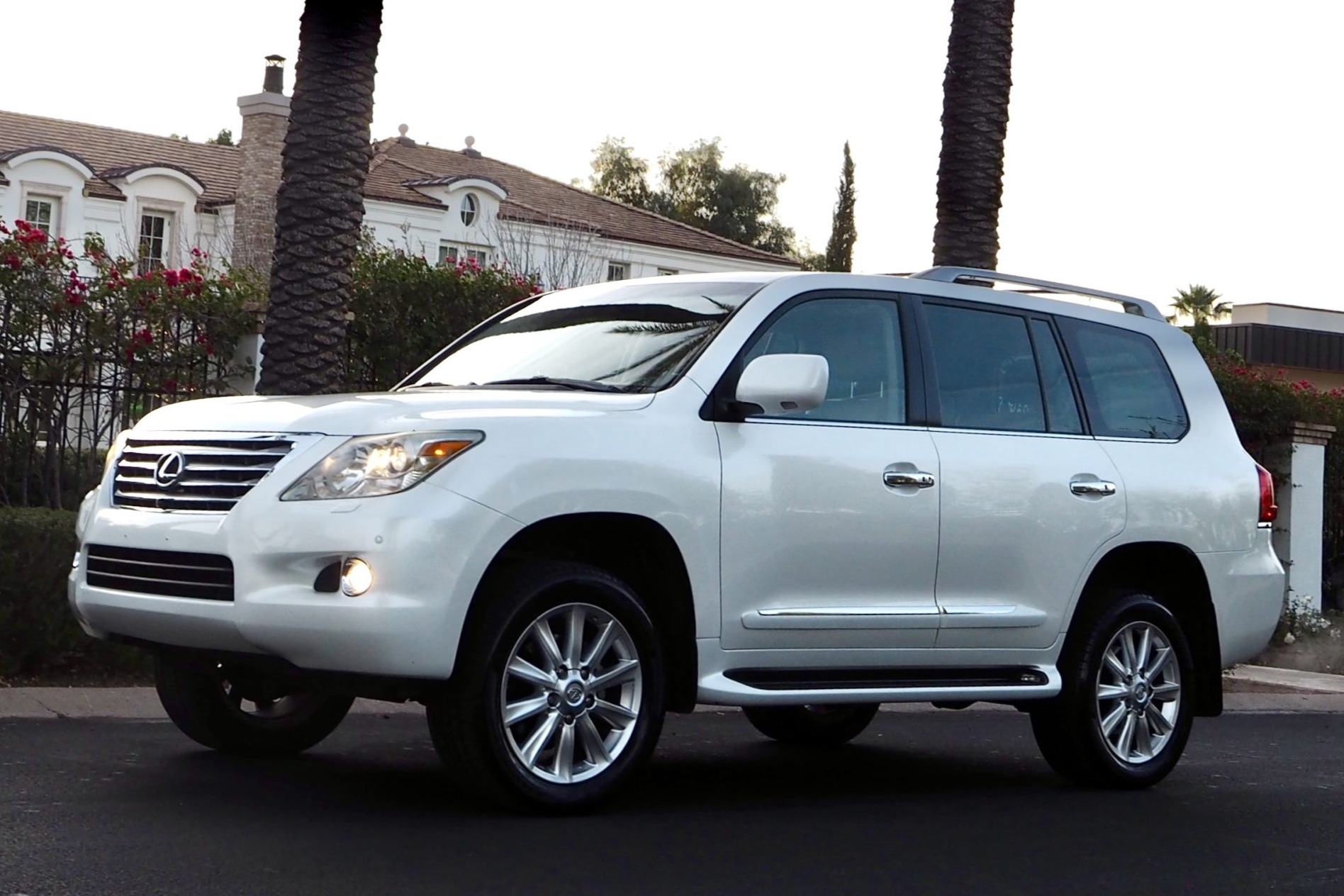 2008 Lexus LX570 