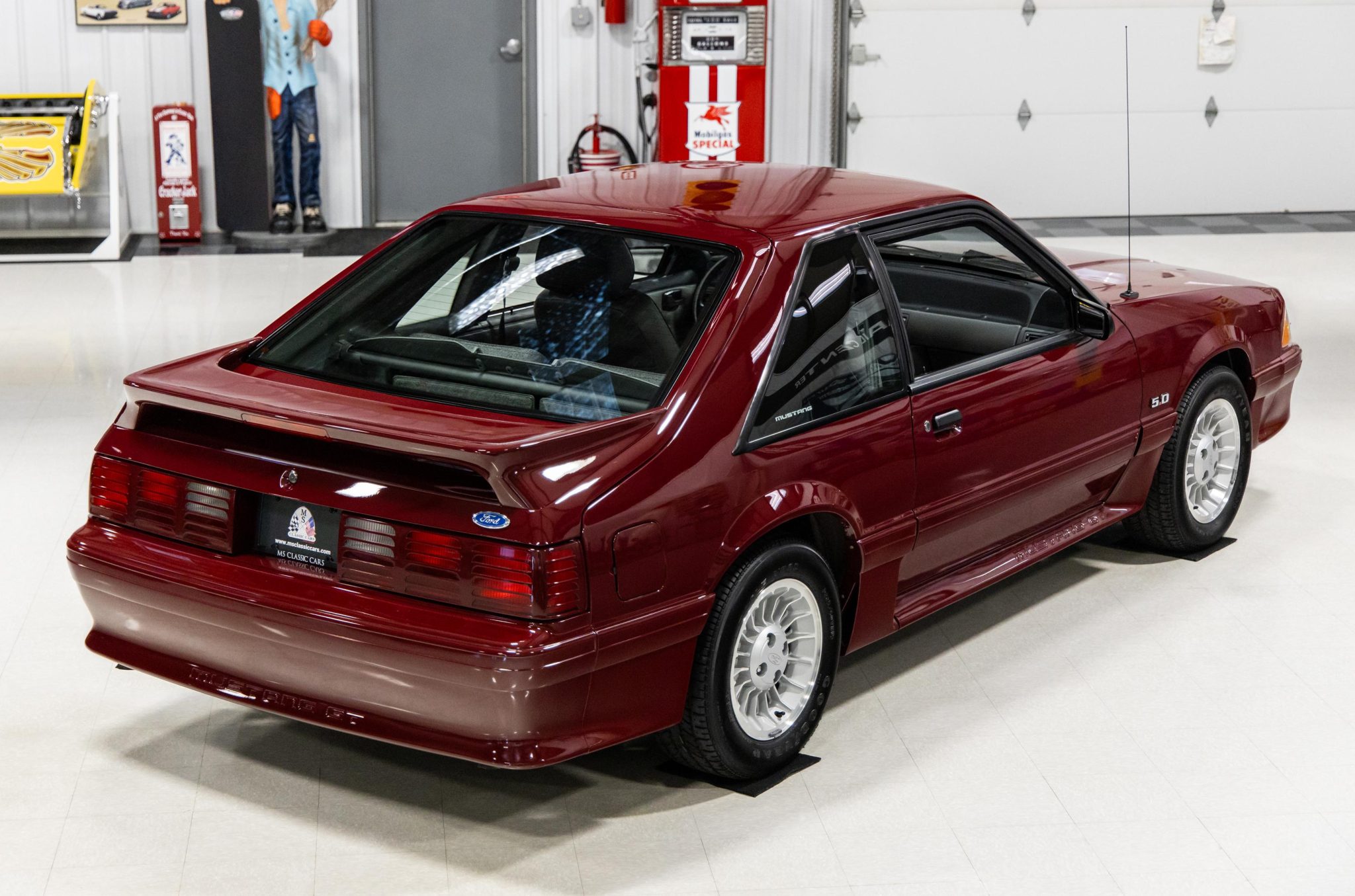 1989 Ford Fox-Body Mustang 