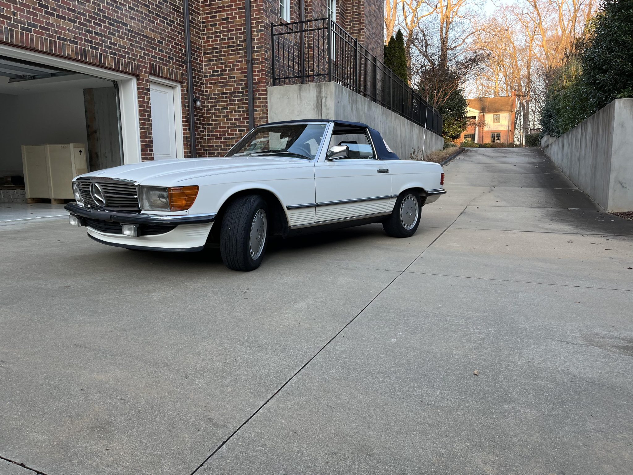 1986 Mercedes-Benz R107 SL 