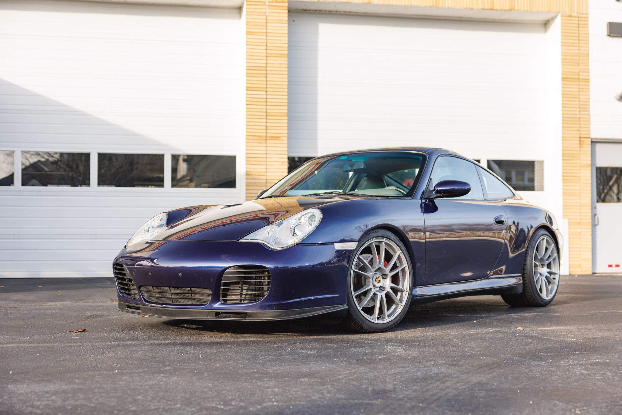 2003 Porsche 996 911 (Non-Turbo/GT2/GT3) 