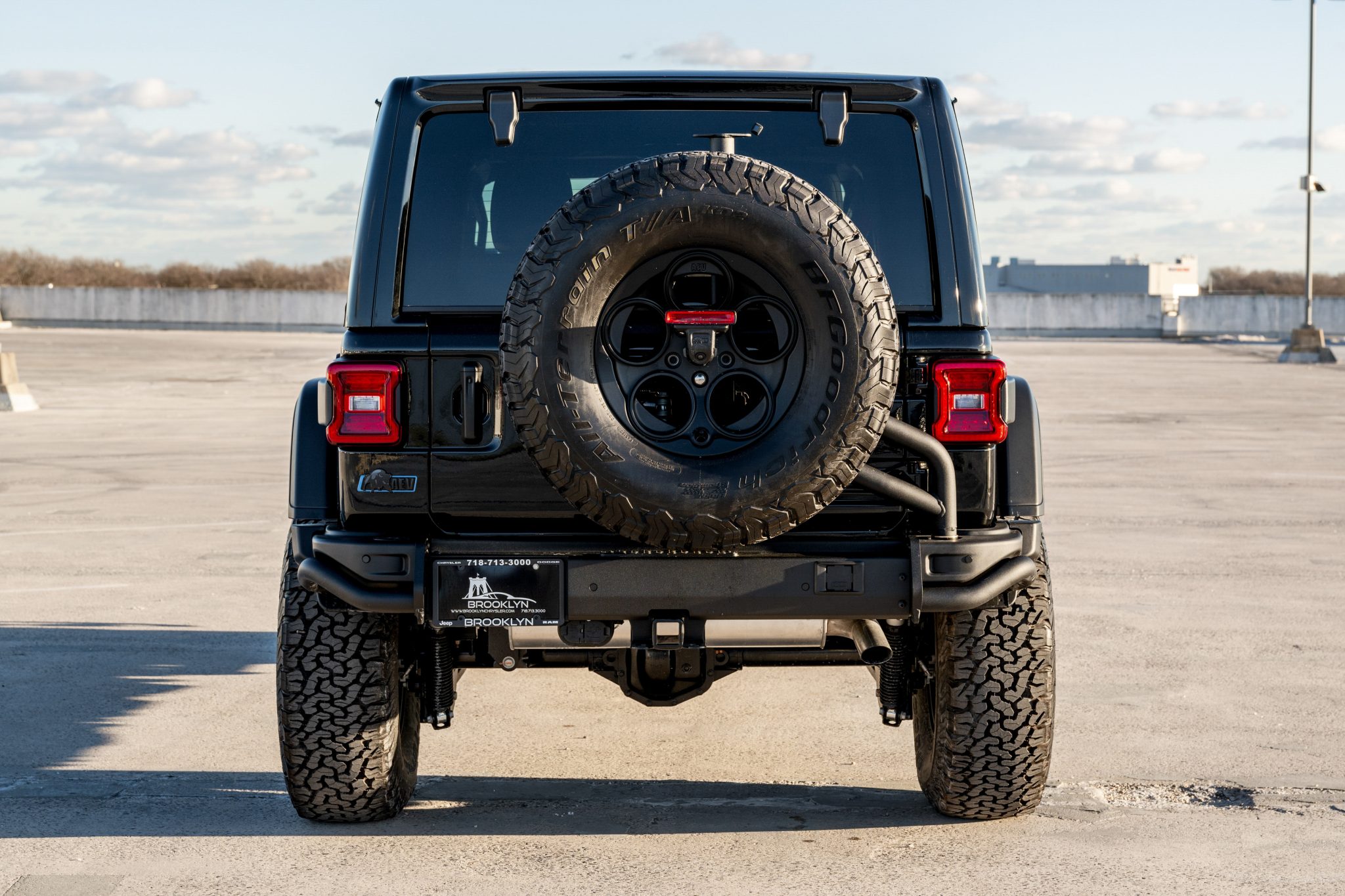 2023 Jeep Wrangler JL (2018+) 