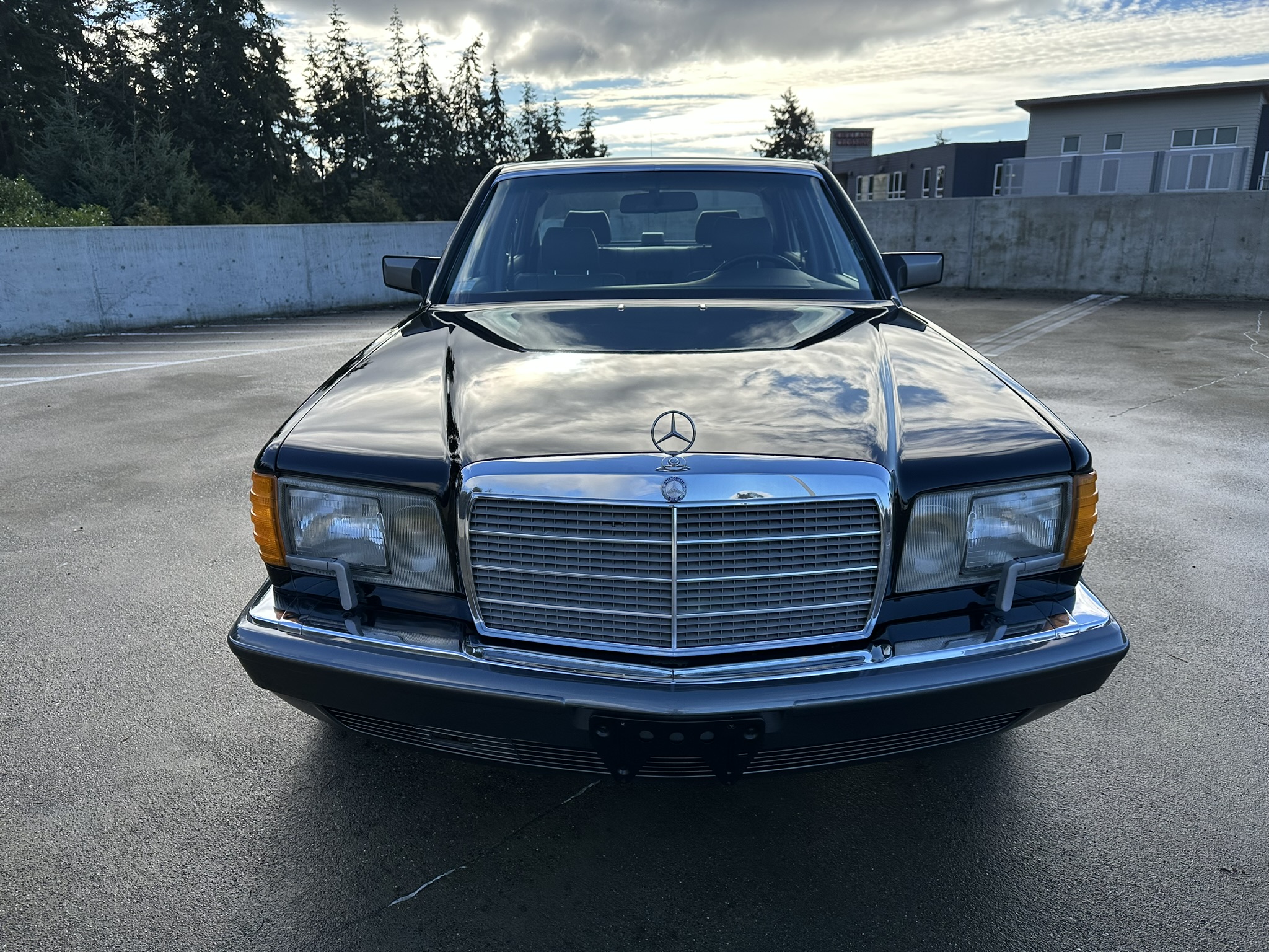 1990 Mercedes-Benz W126 S-Class 