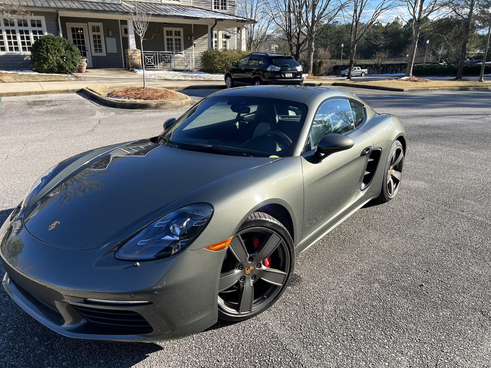 2022 Porsche 982 718 Cayman 