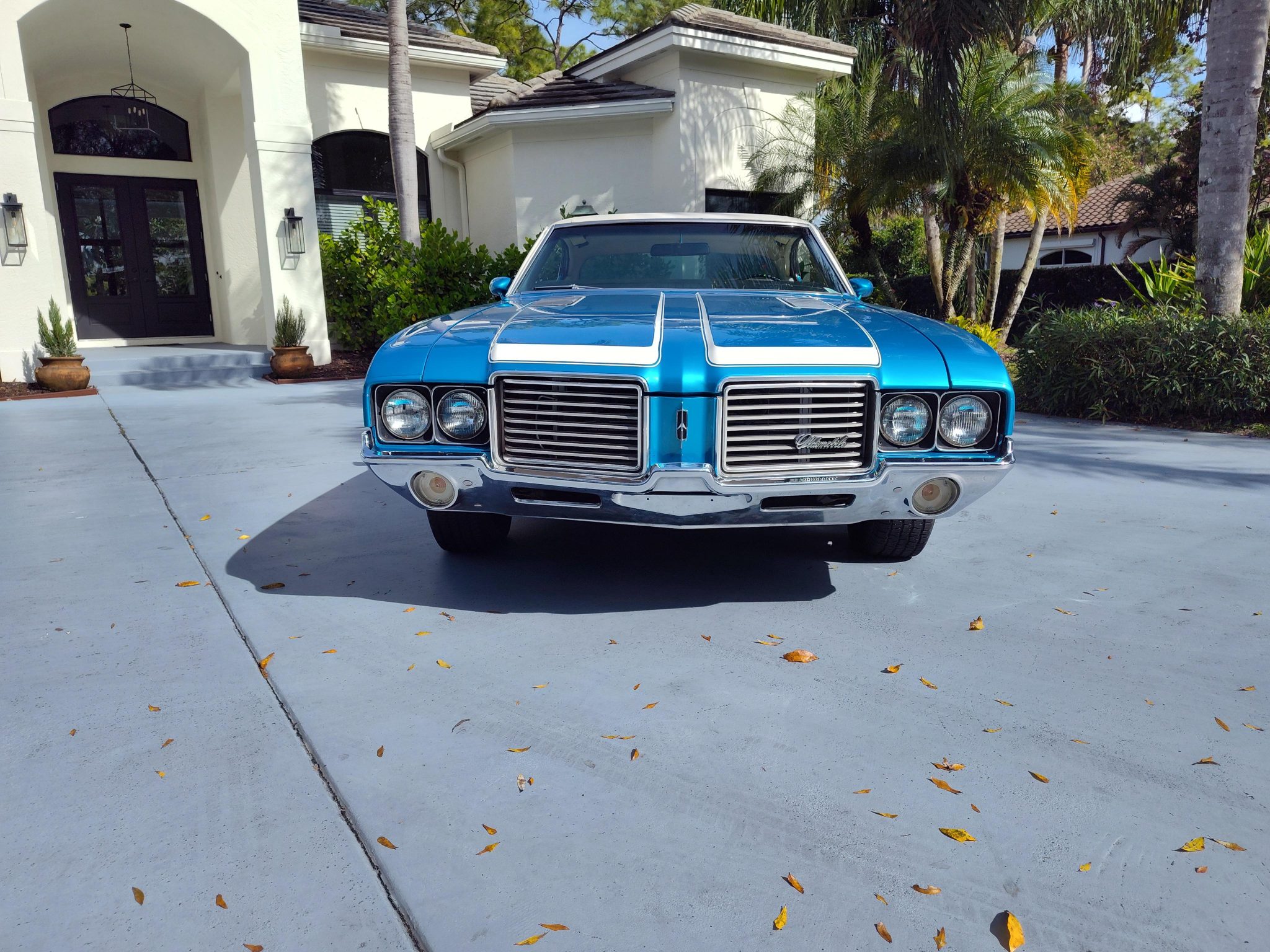 1972 Oldsmobile Cutlass 