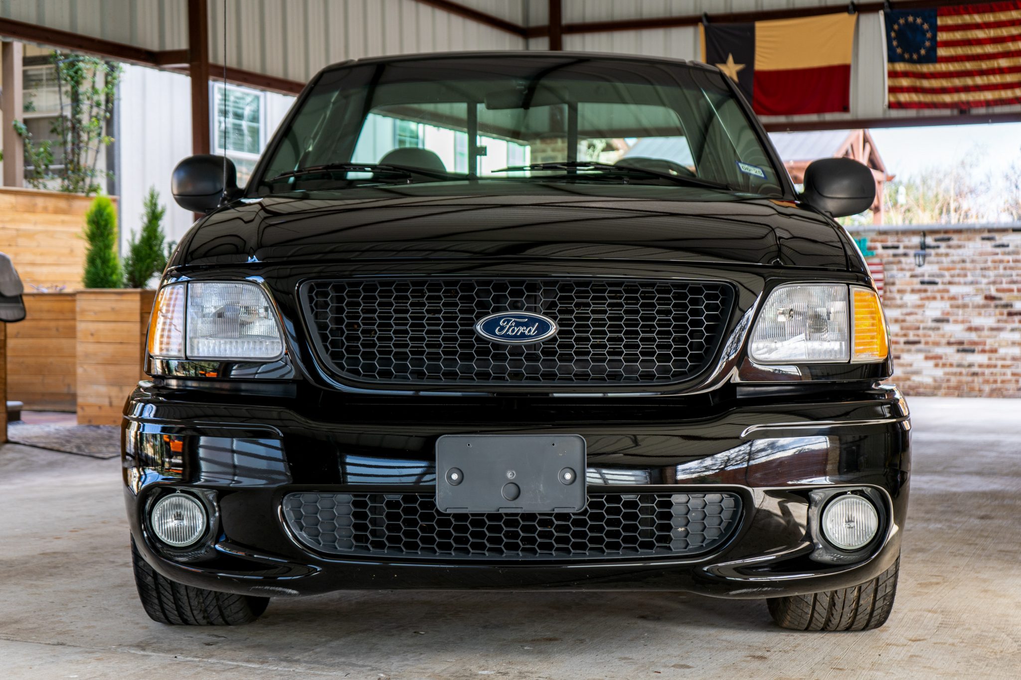 1999 Ford F-150 SVT Lightning 