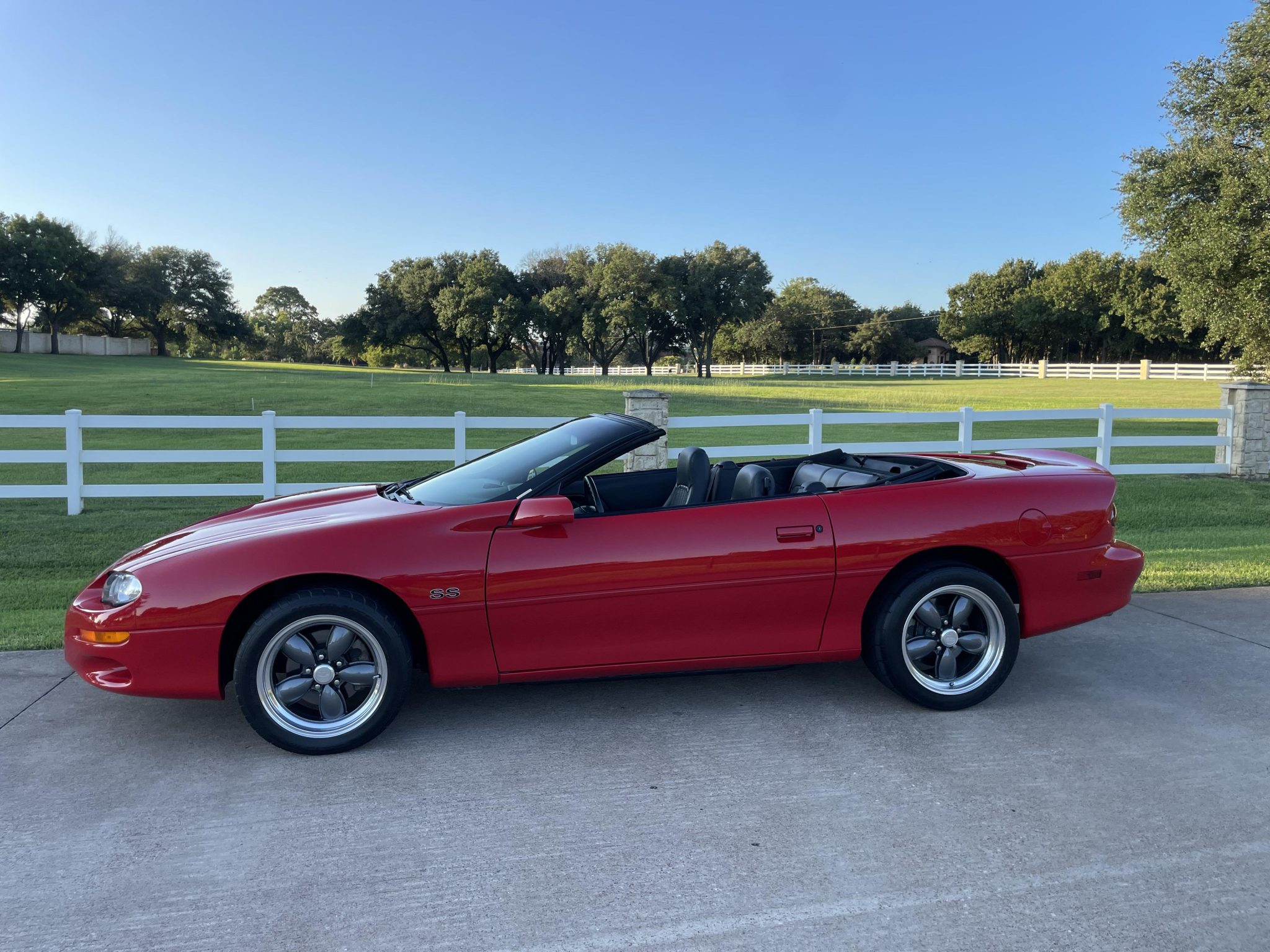 2002 Chevrolet Camaro 4th Generation 1993-2002 