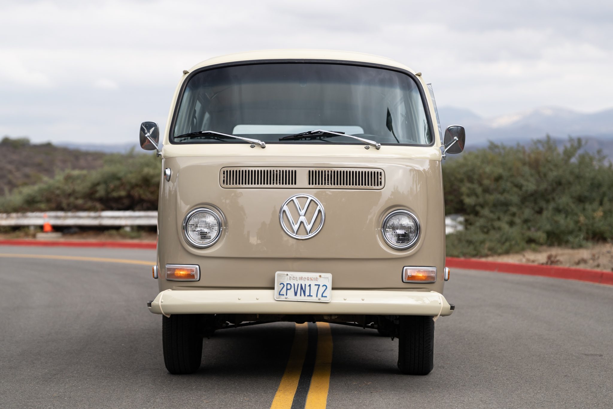 1971 Volkswagen Bay-Window Bus 