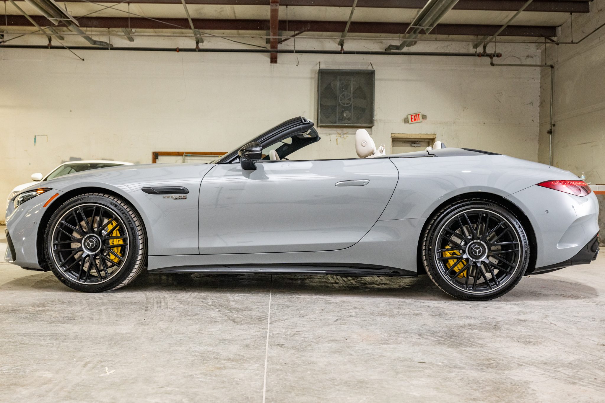 2022 Mercedes-Benz R232 SL 