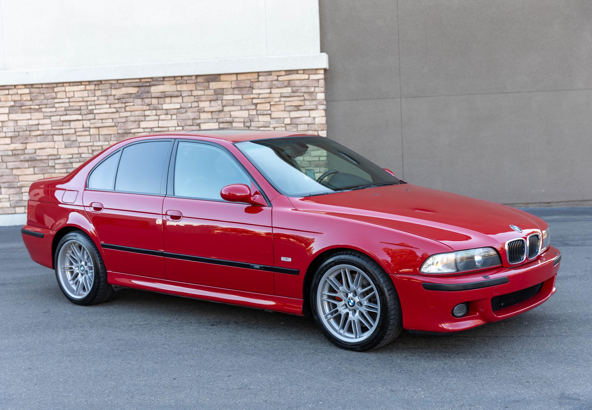 2000 BMW E39 M5 