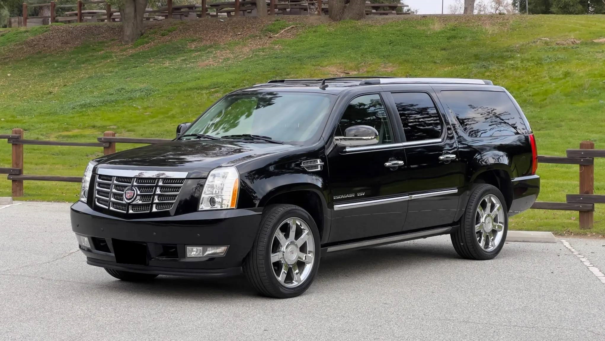 2011 Cadillac Escalade & EXT GMT900 (2007-2014) 