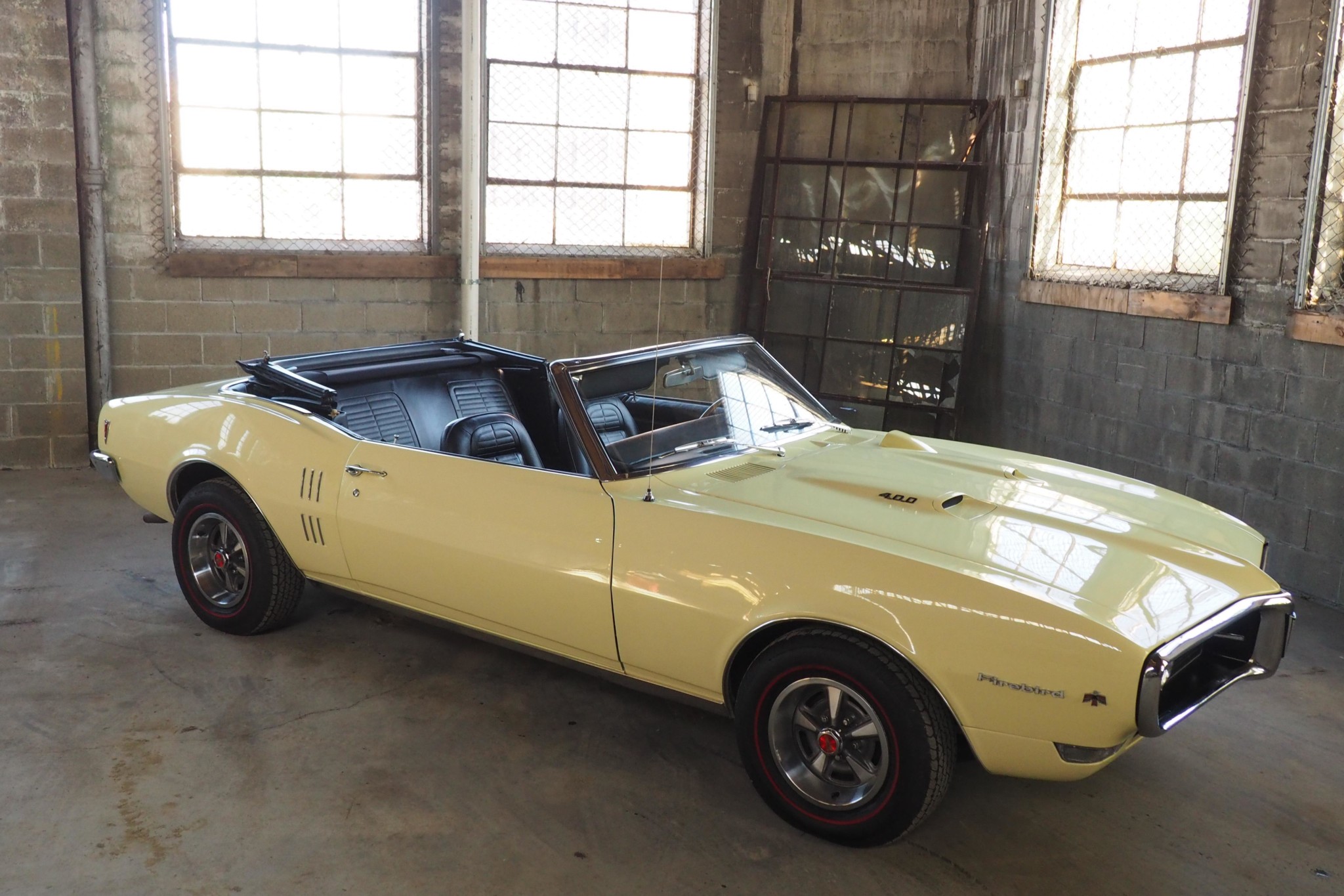 1968 Pontiac Firebird (1967-1969) 