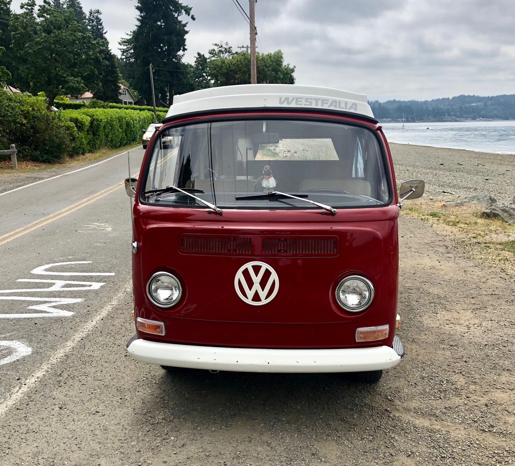 1971 Volkswagen Bay-Window Camper 