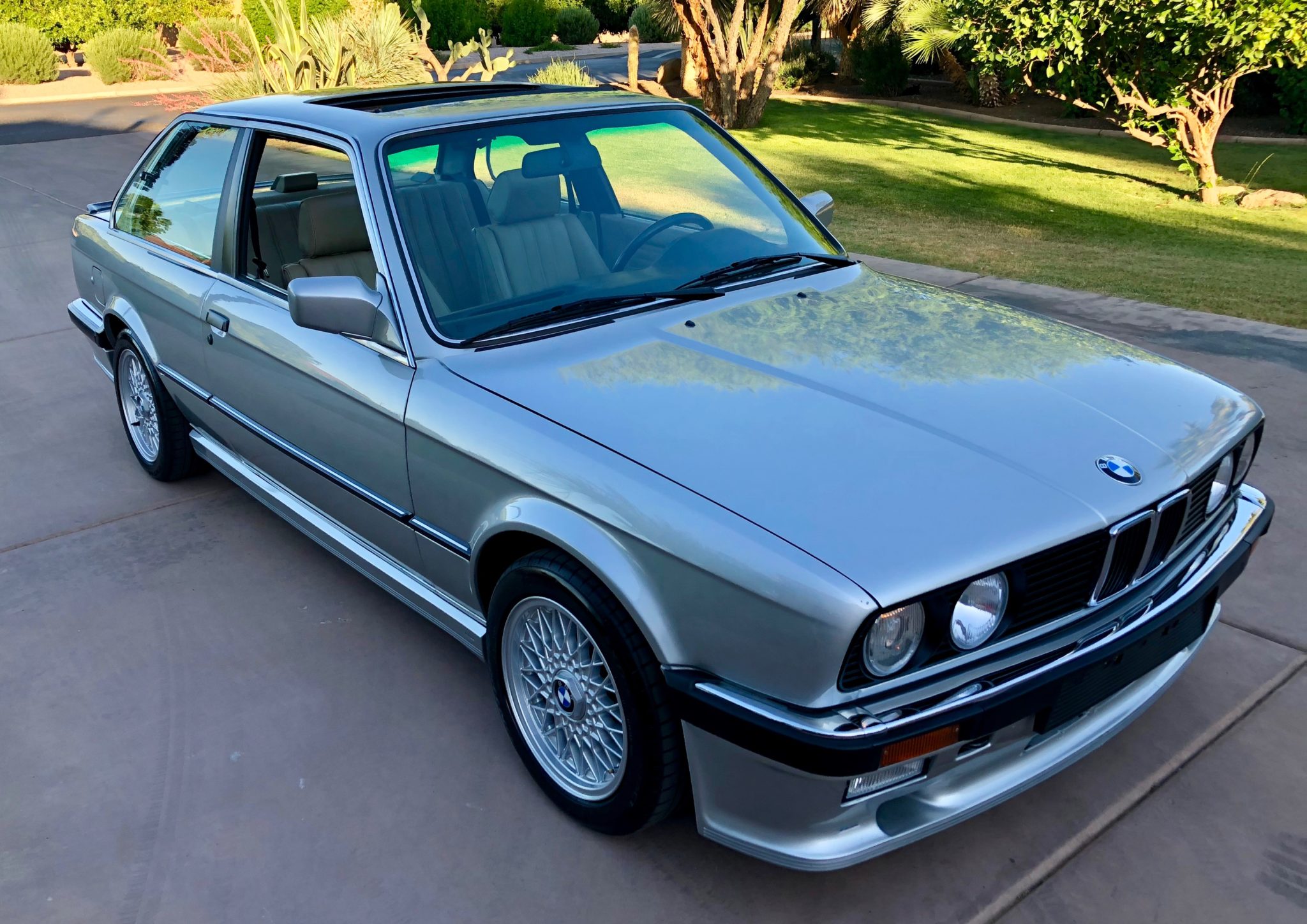 1987 BMW E30 3-Series Coupe 