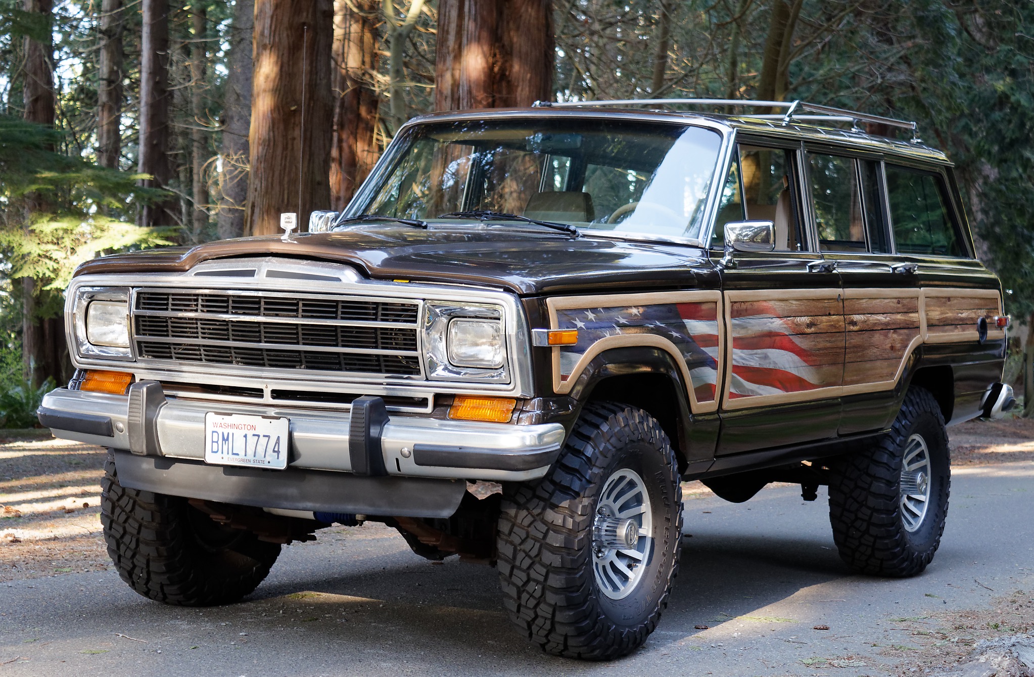 1988 Jeep SJ Grand Wagoneer 