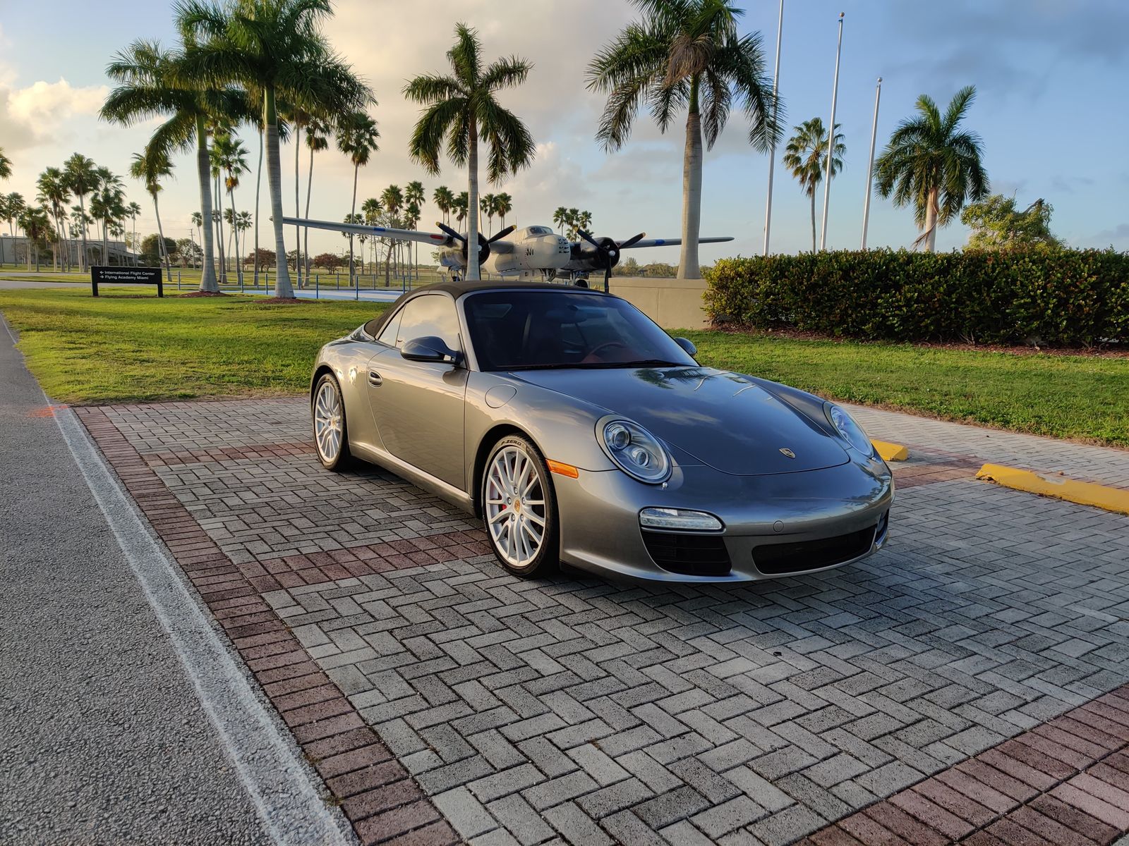 2011 Porsche 997 911 (Non-Turbo/GT2/GT3) 