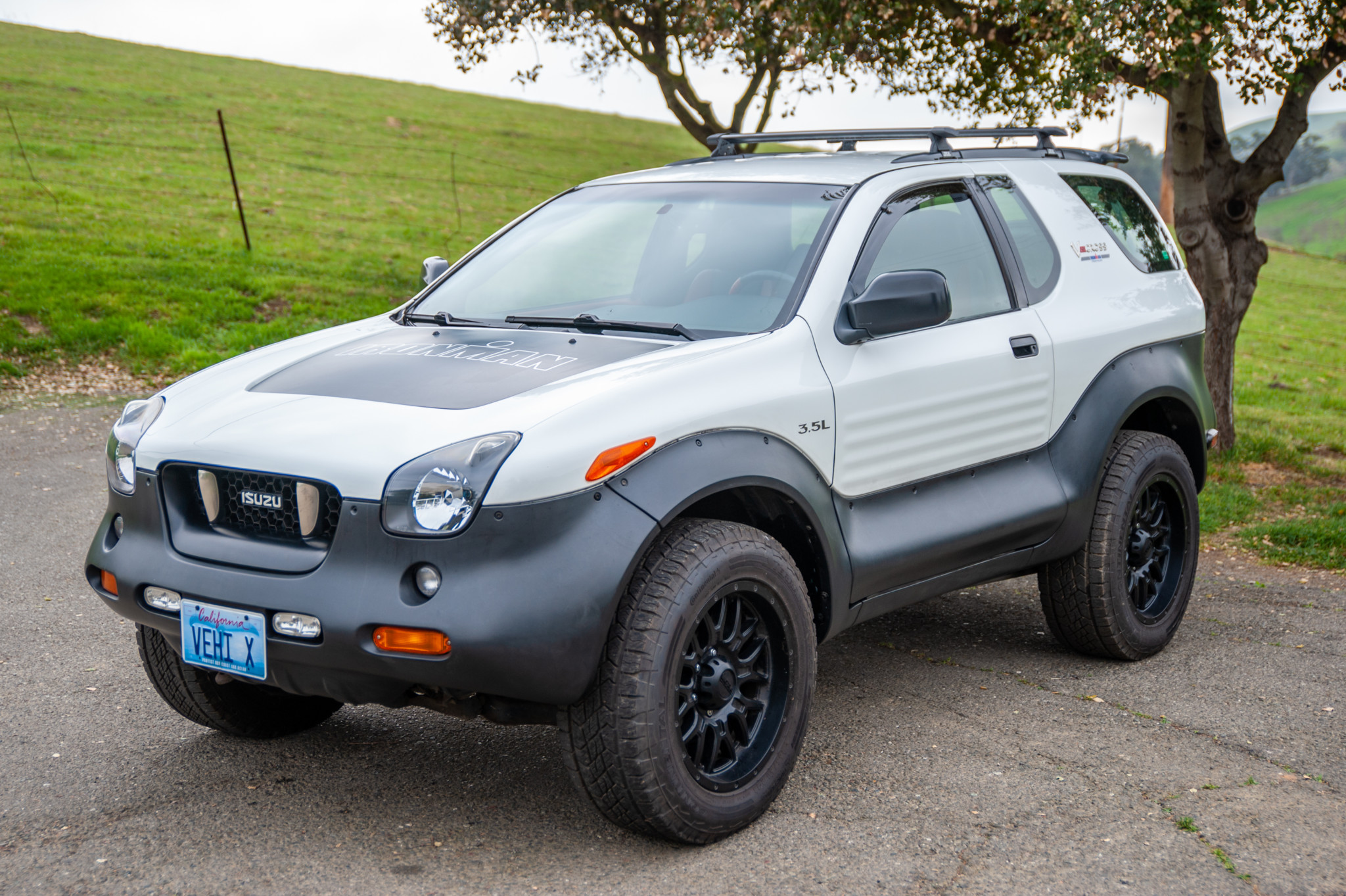 2000 Isuzu VehiCROSS 