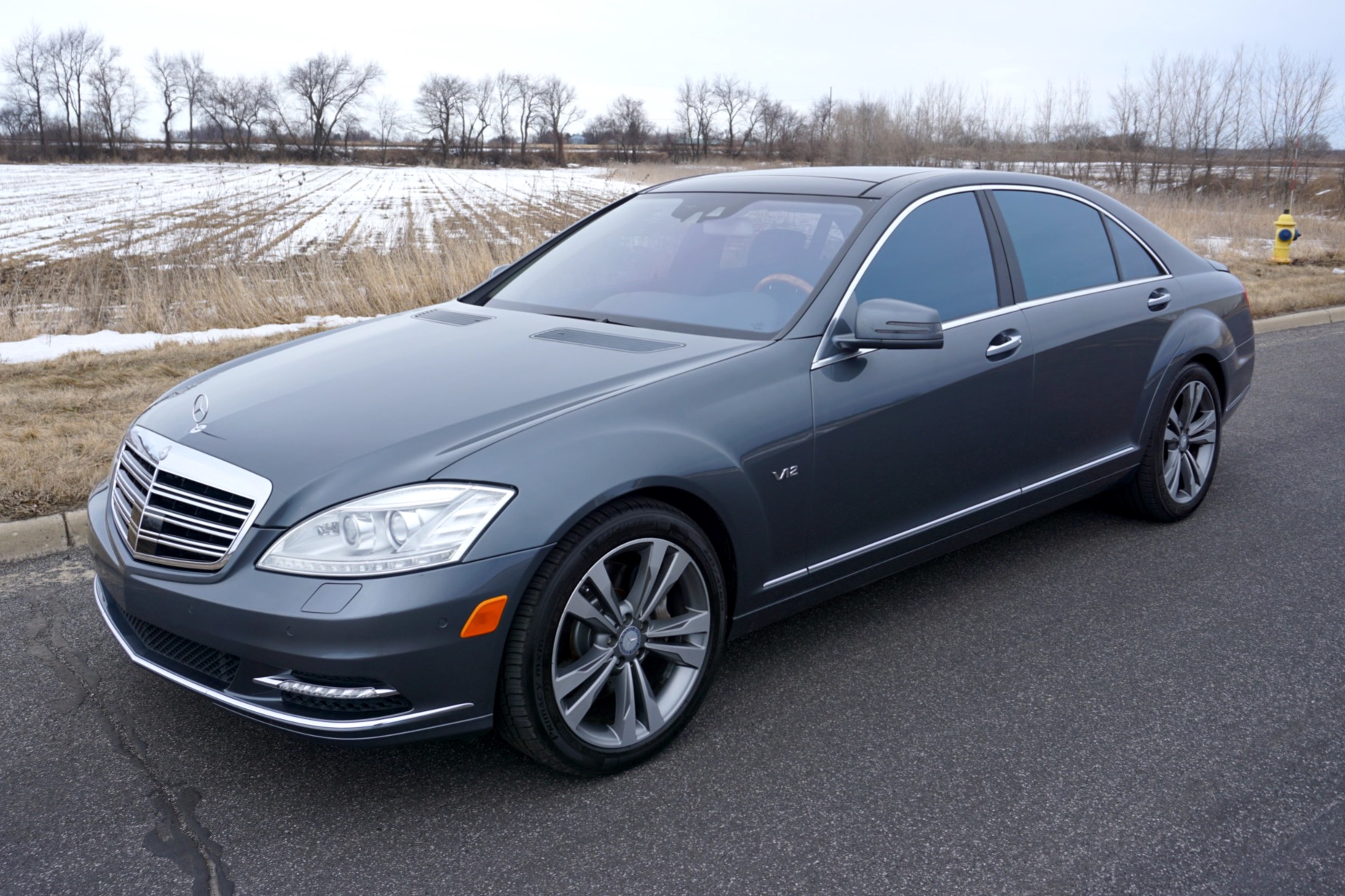 2010 Mercedes-Benz W221 S-Class 