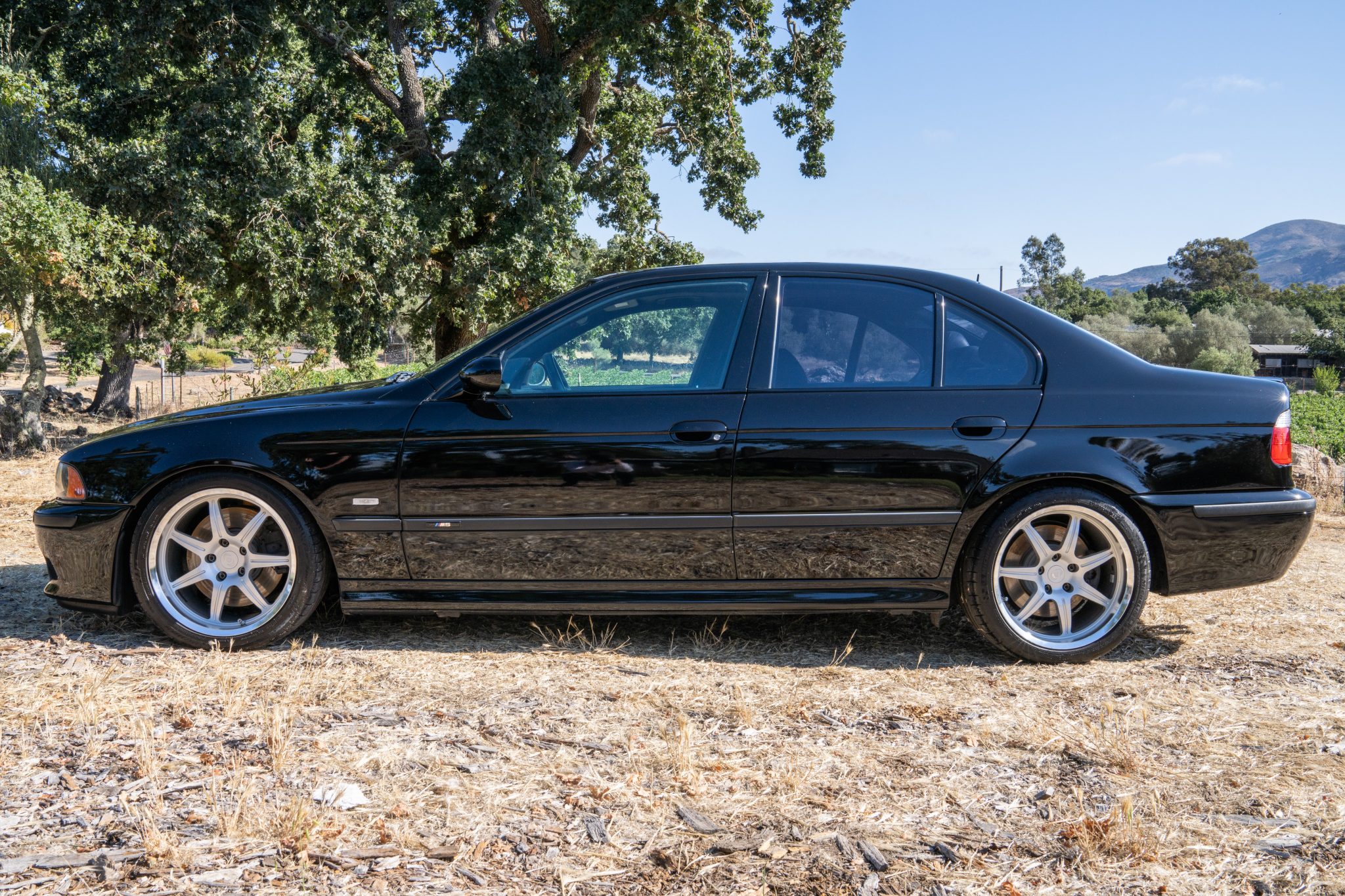 2001 BMW E39 M5 