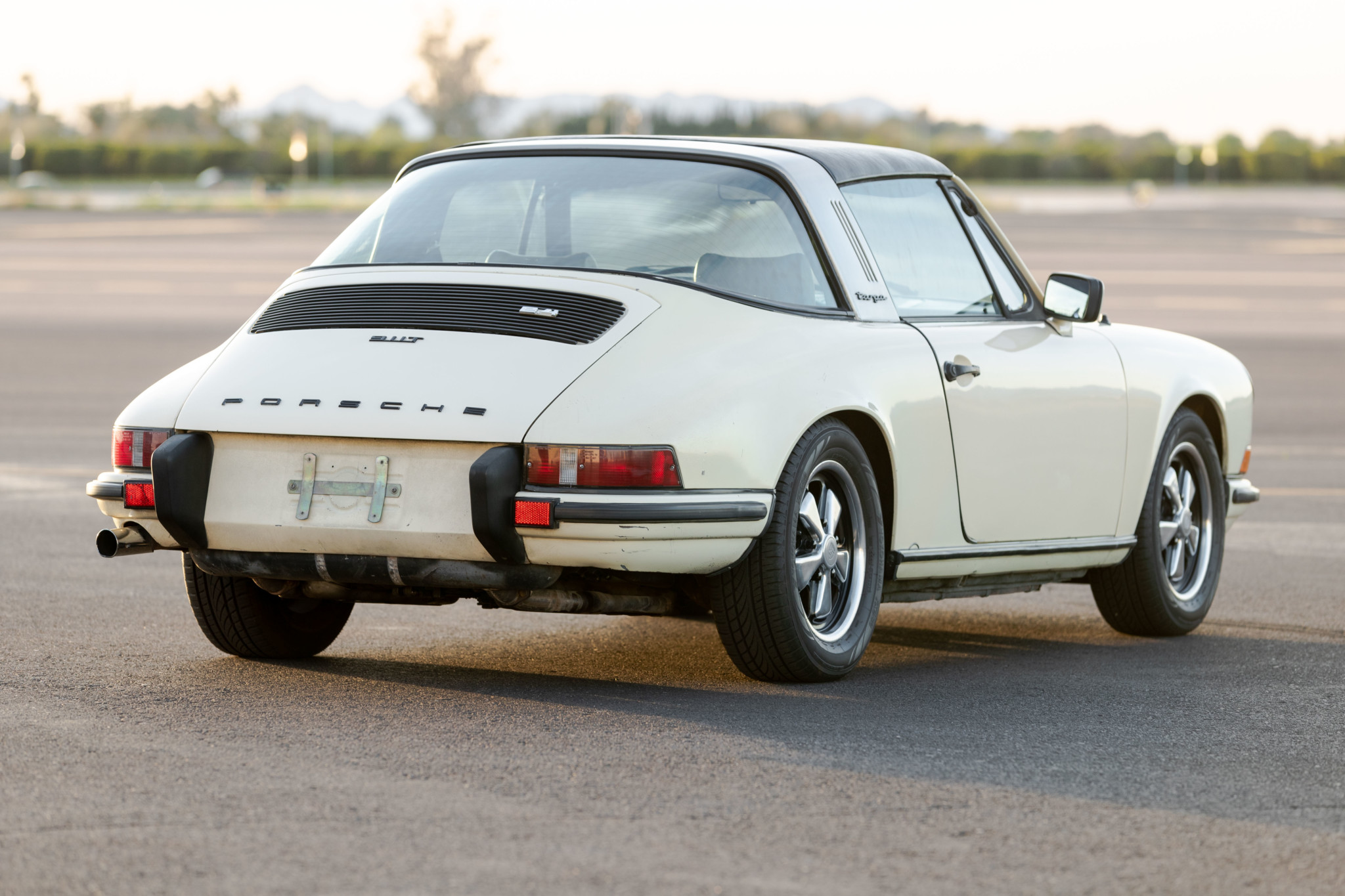 1973 Porsche LWB 911T (1969-1973) 