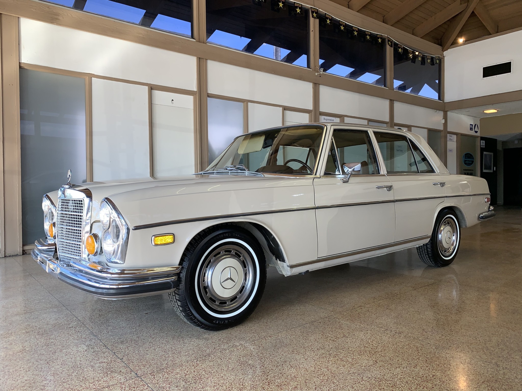 1972 Mercedes-Benz W108 & W109 