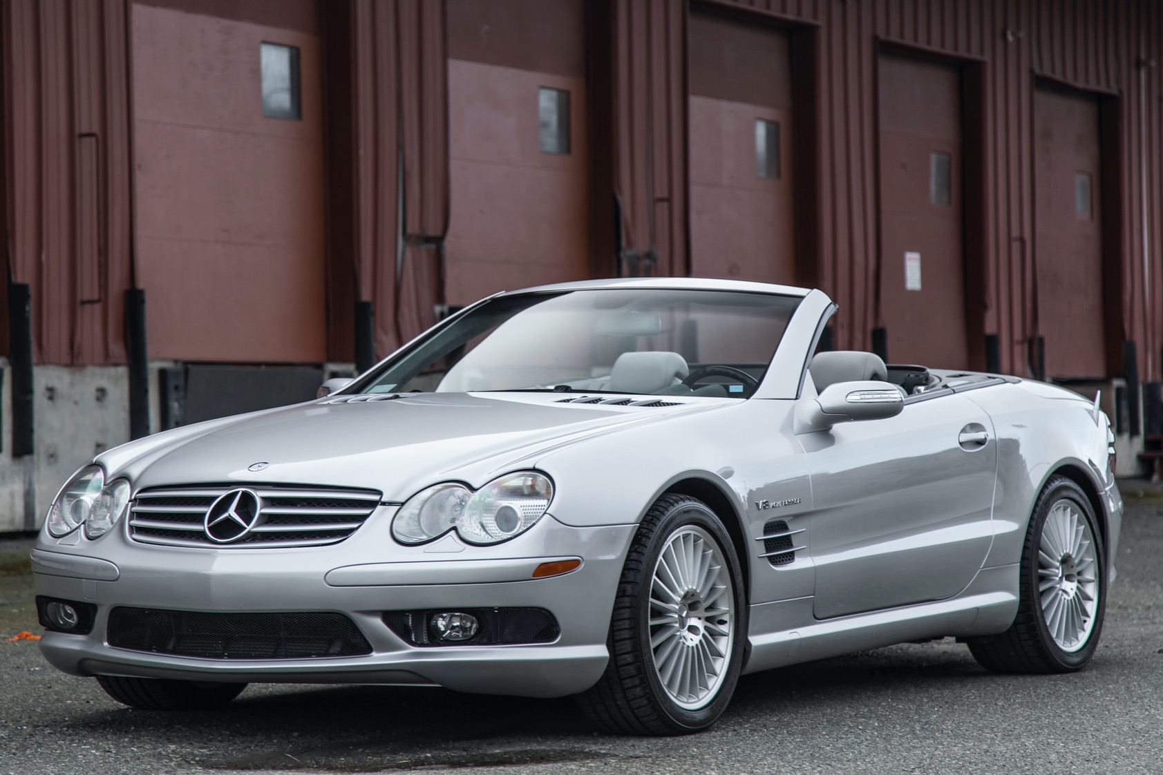 2004 Mercedes-Benz R230 SL 