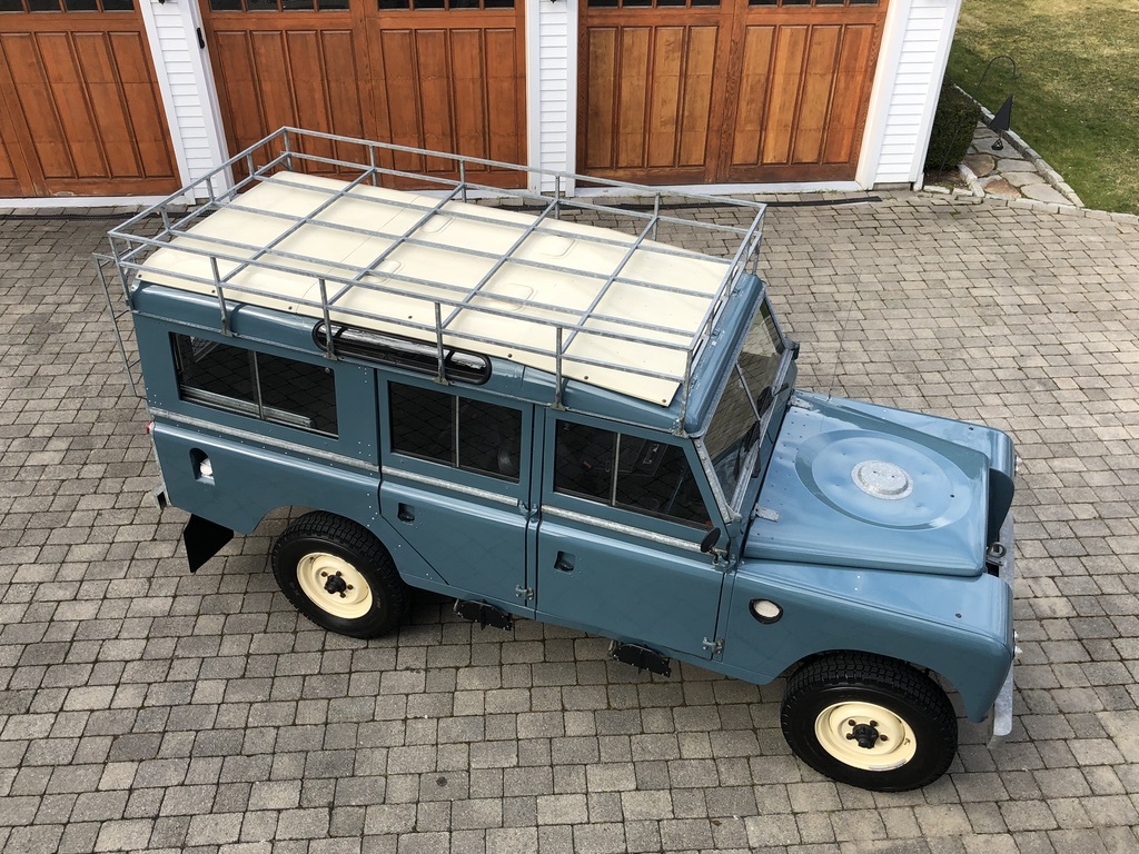 1967 Land Rover Series 109 