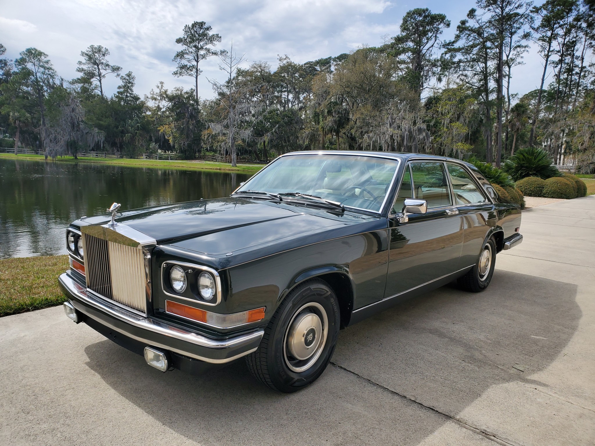 1981 Rolls-Royce Camargue 