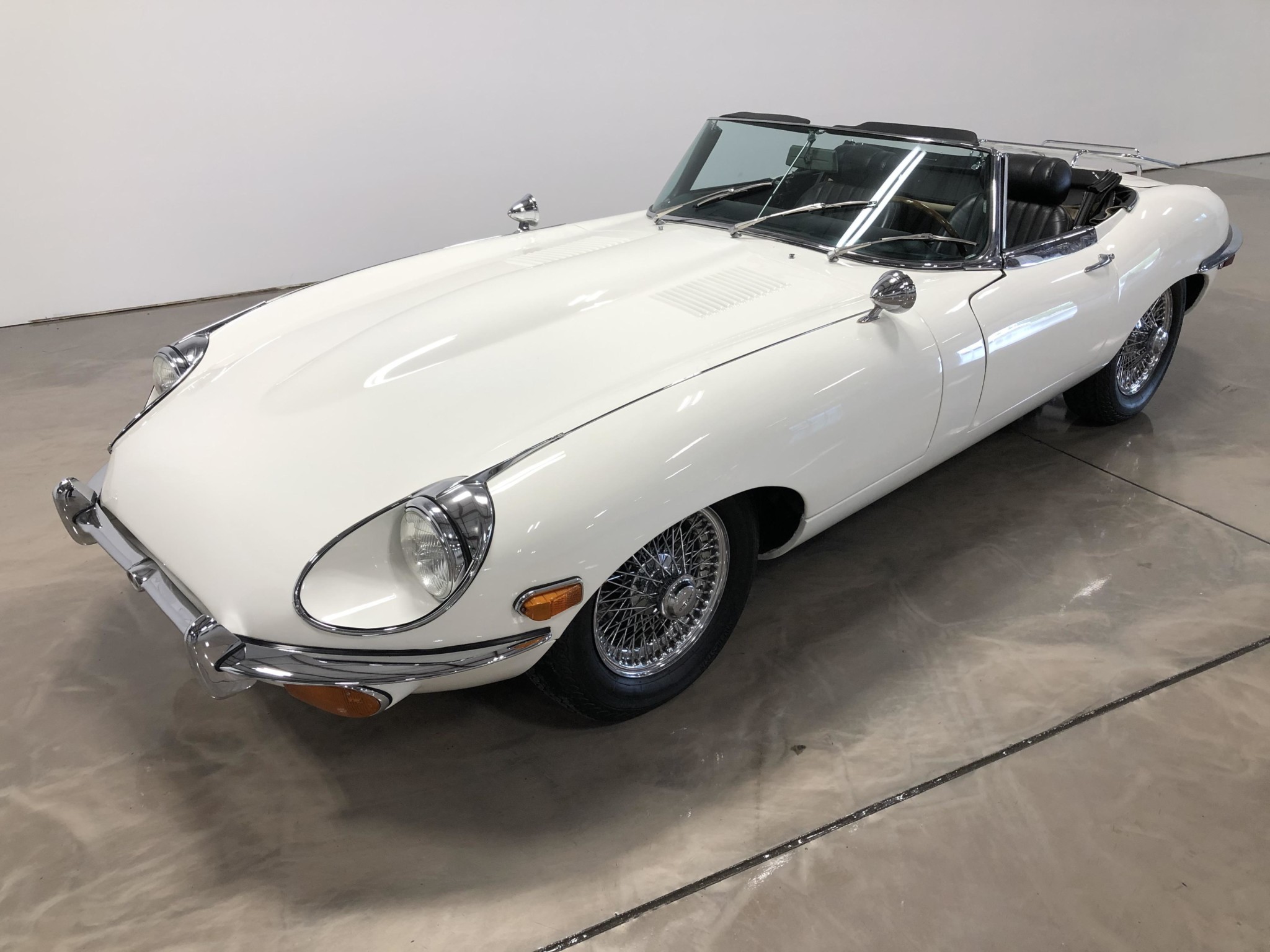 1969 Jaguar XKE Series II 