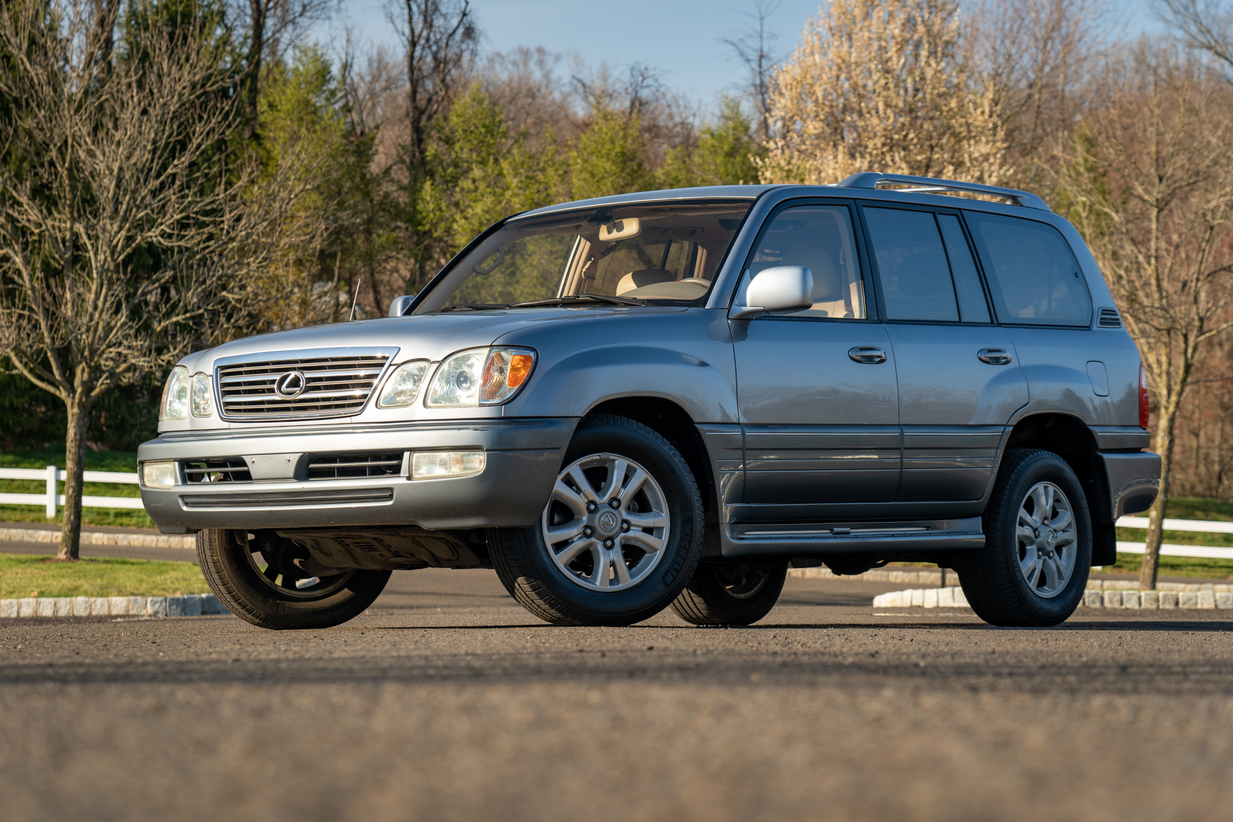 2003 Lexus LX470 