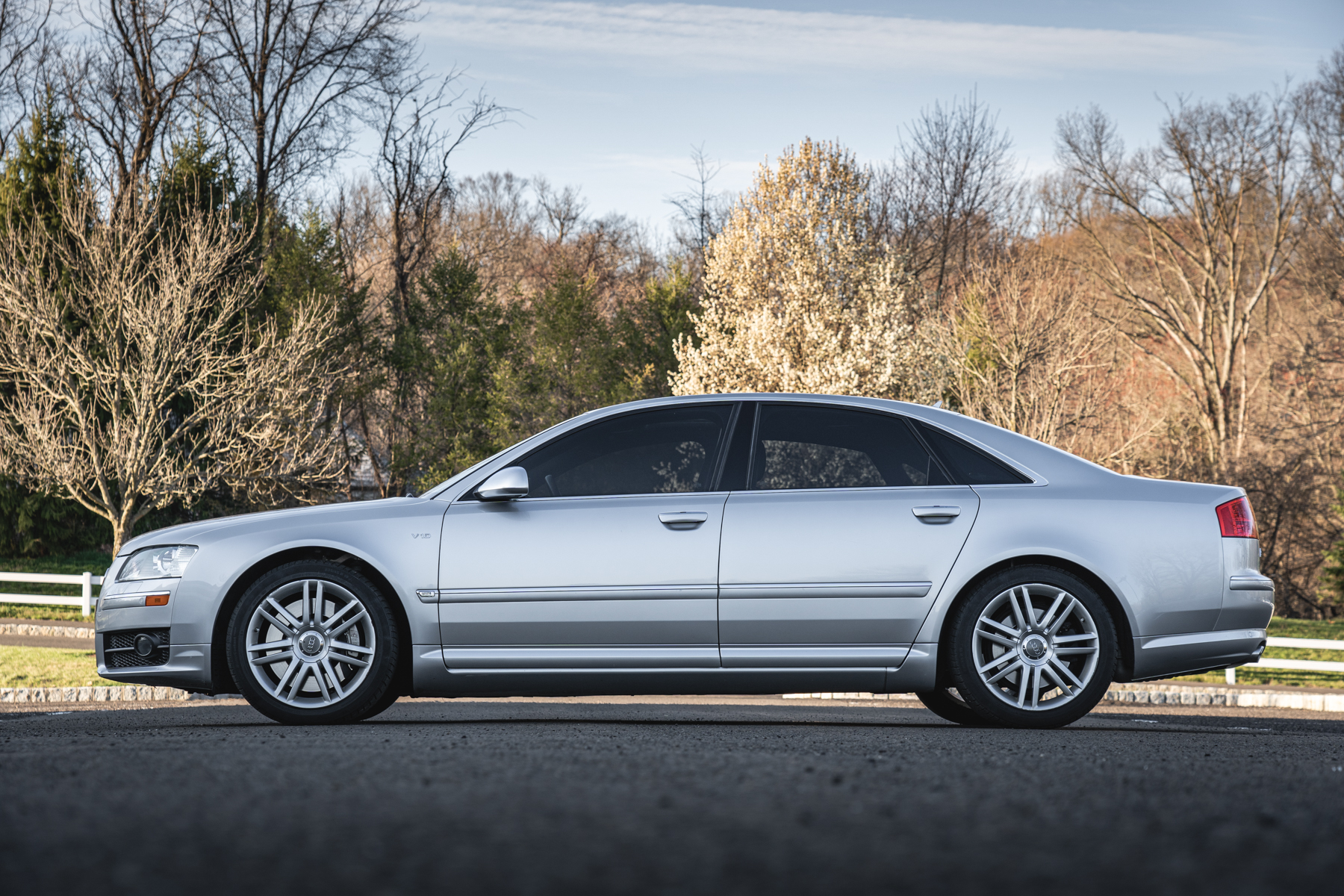 2007 Audi S8 