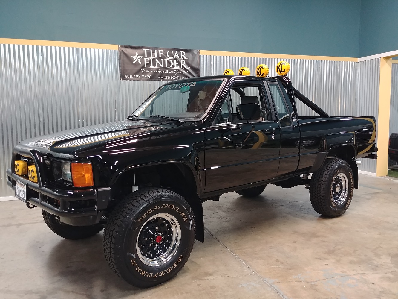 1985 Toyota Pickup (N50/N60/N70 1984-1988) 