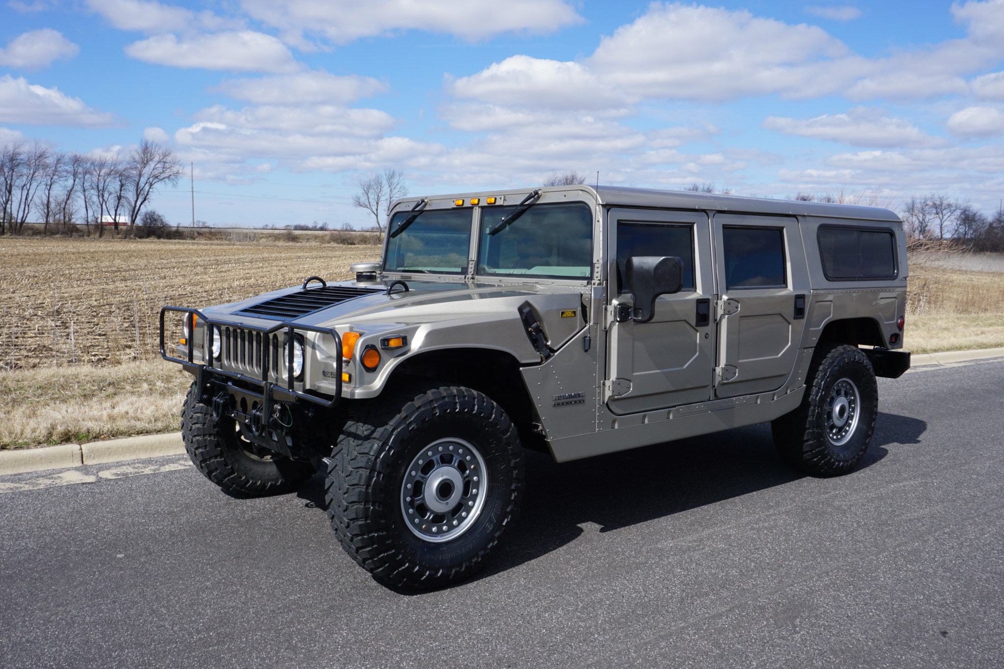 2001 Hummer H1 