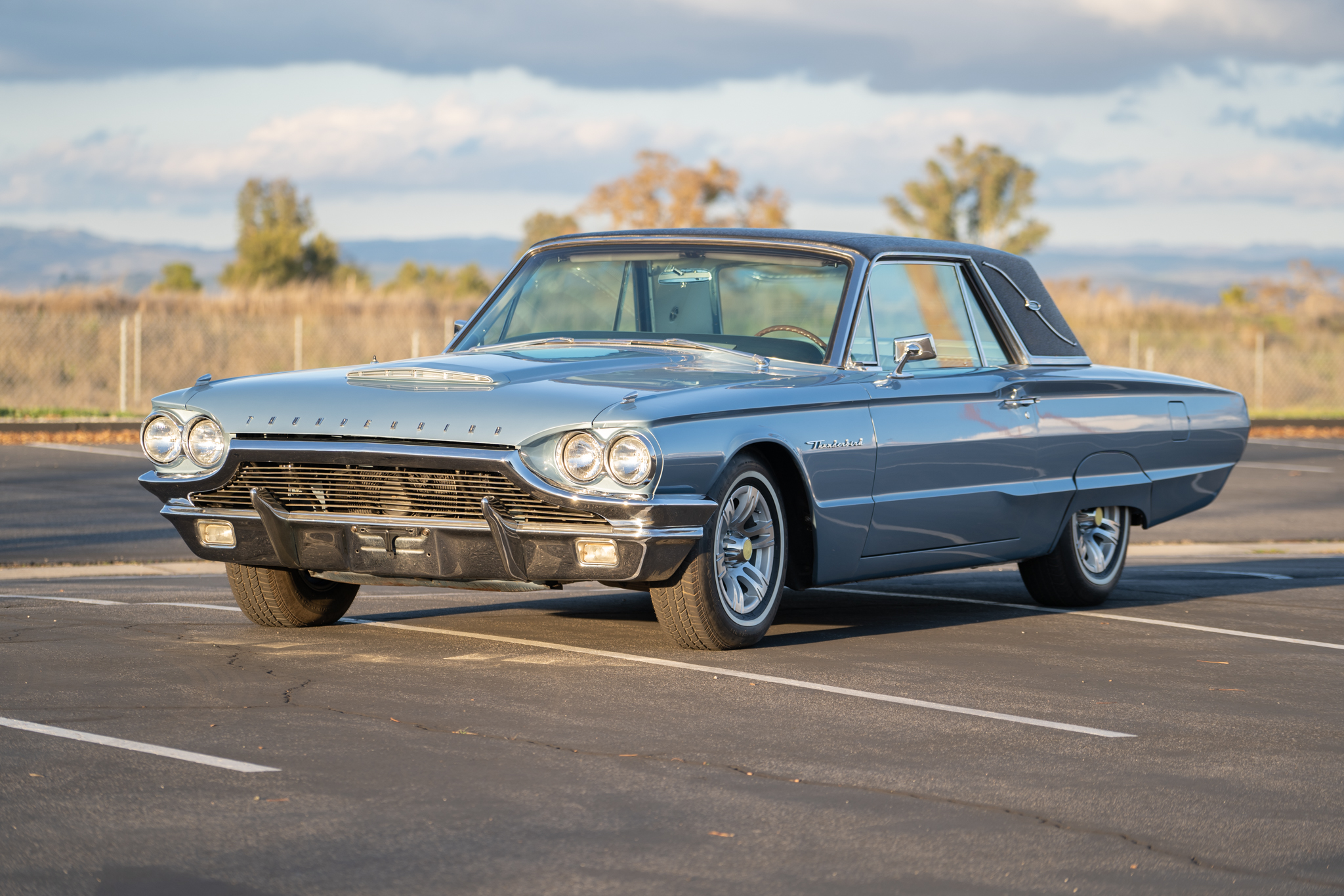 1964 Ford Thunderbird (1964-1966) 