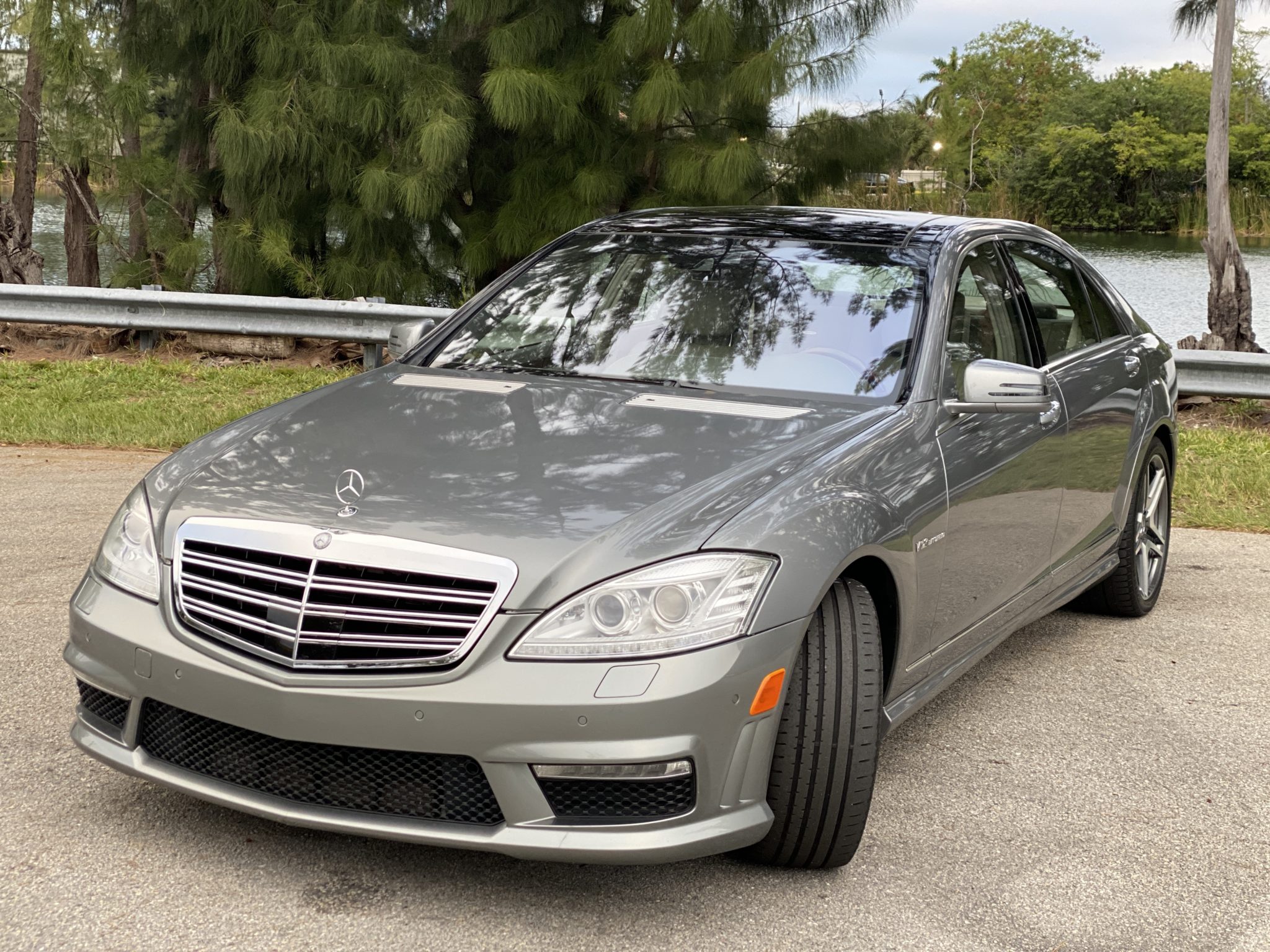 2011 Mercedes-Benz AMG 