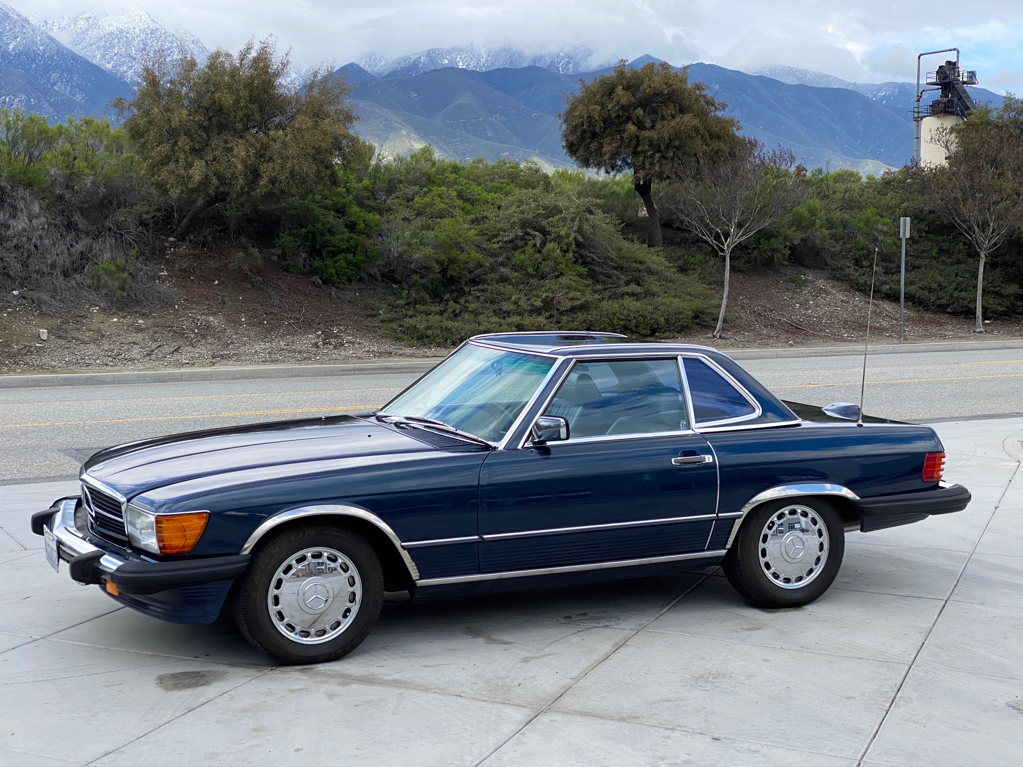 1989 Mercedes-Benz R107 SL 