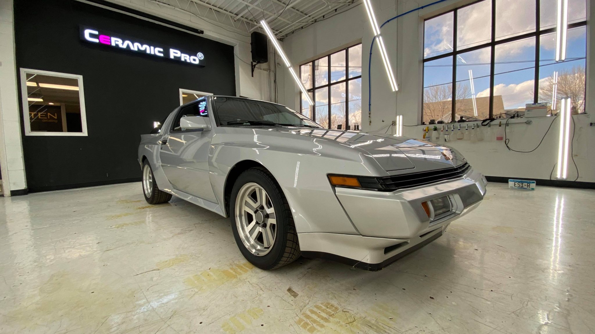 1986 Chrysler Conquest & Mitsubishi Starion 