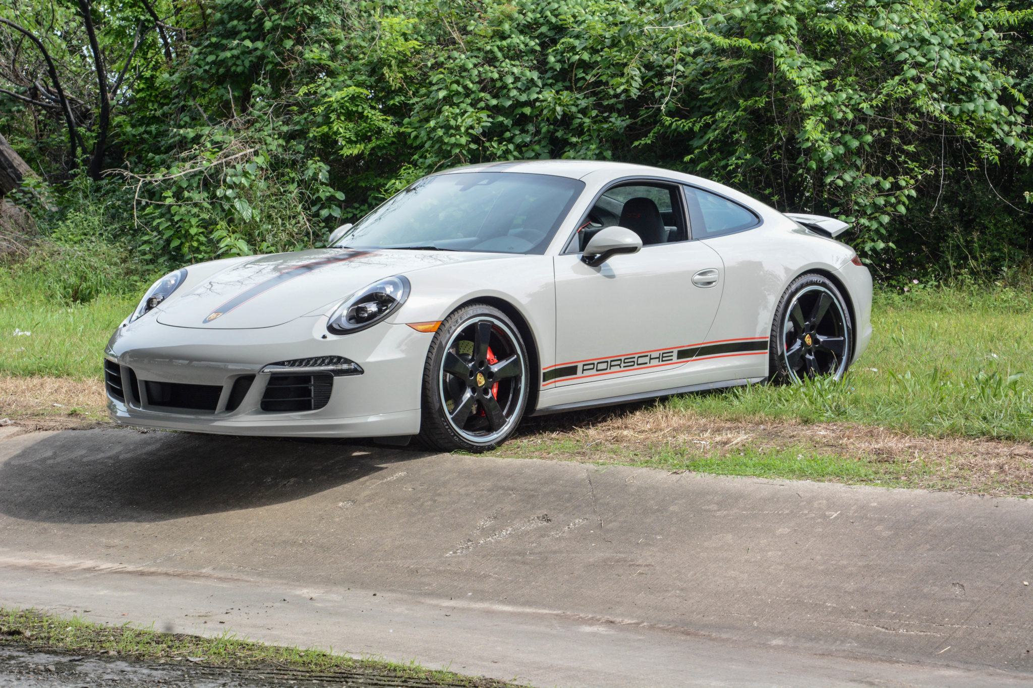 2016 Porsche 991 911 (Non-Turbo/GT2/GT3) 