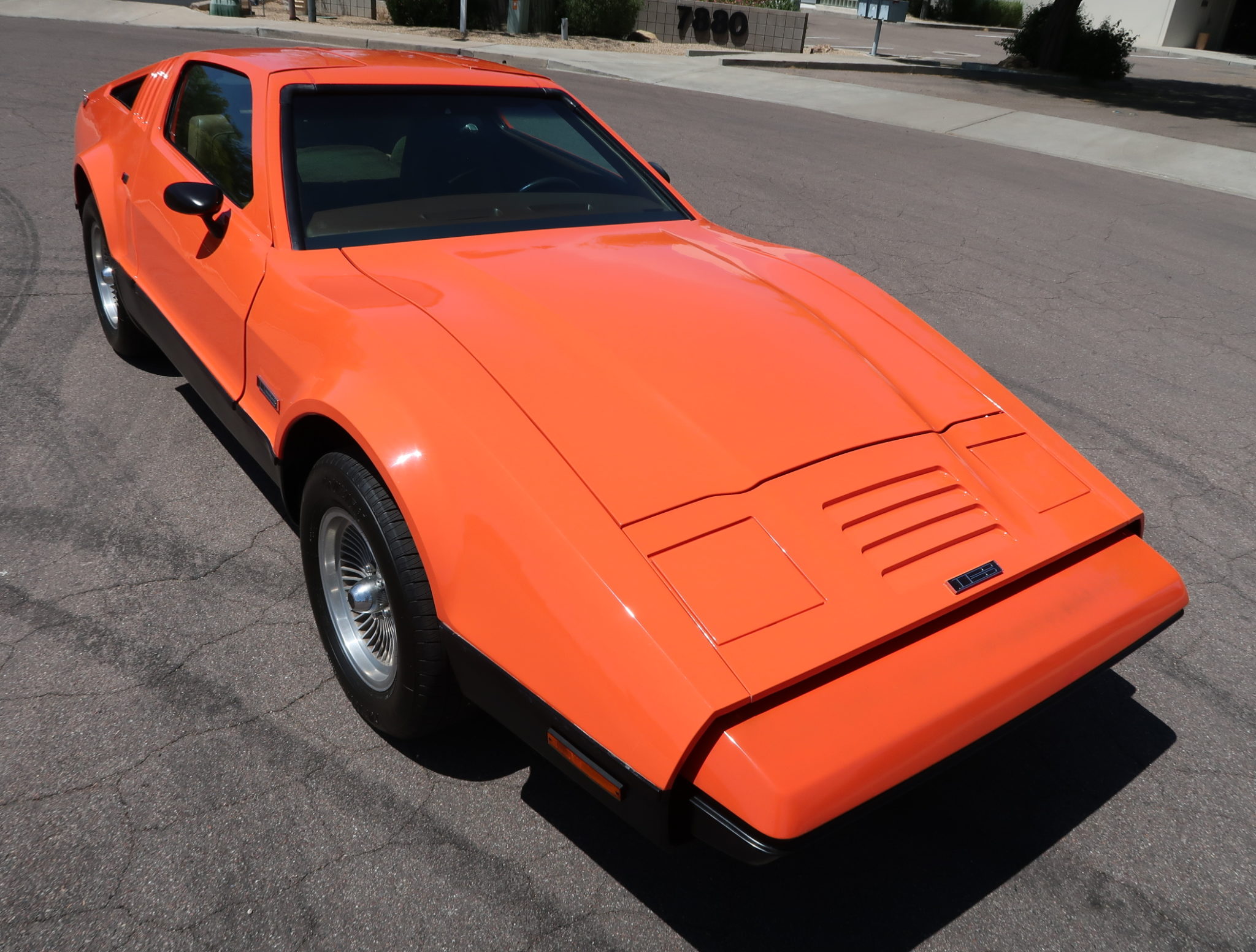 1975 Bricklin SV-1 