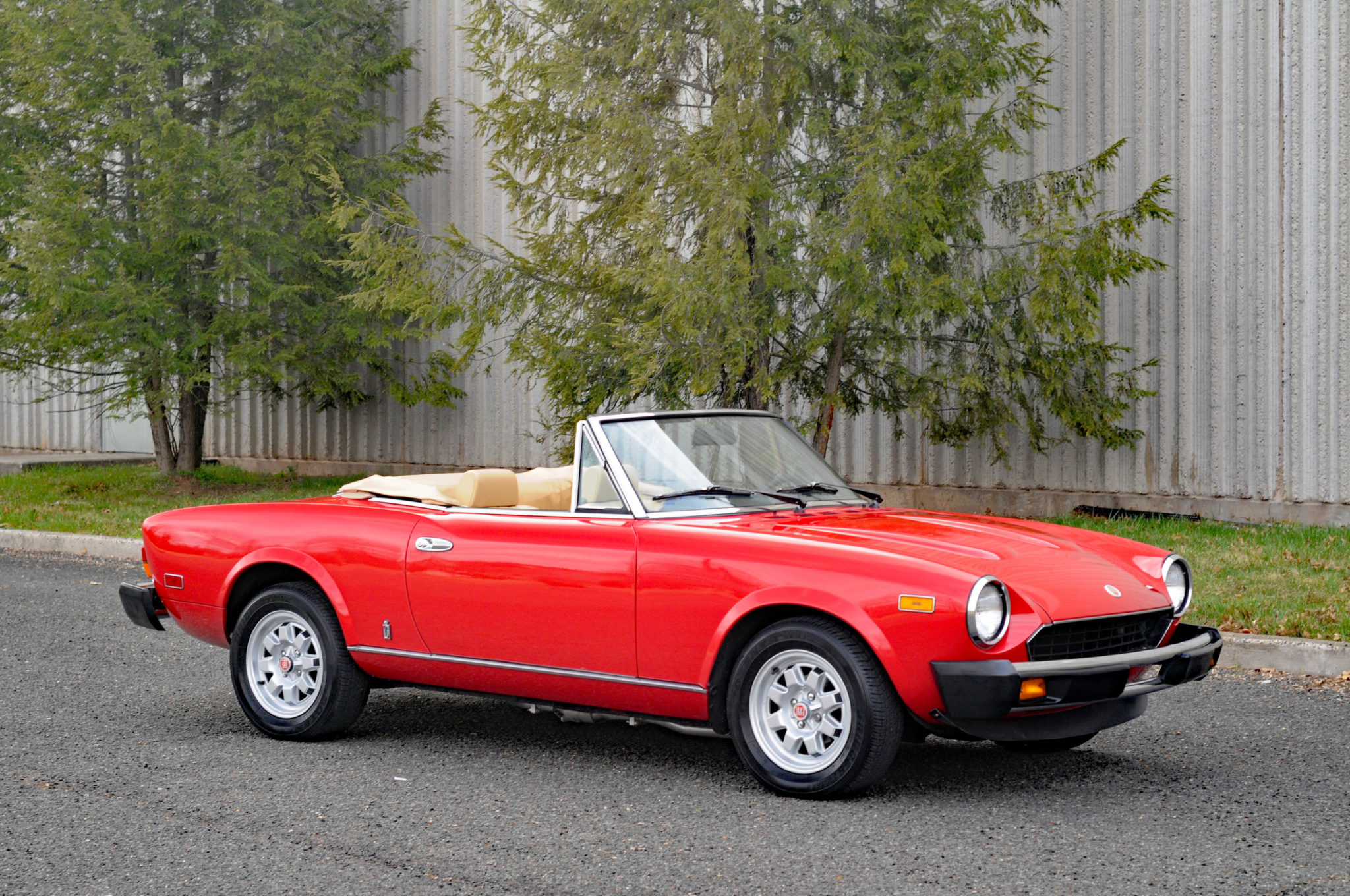 1981 Fiat 124 Spider (1966-1985) 