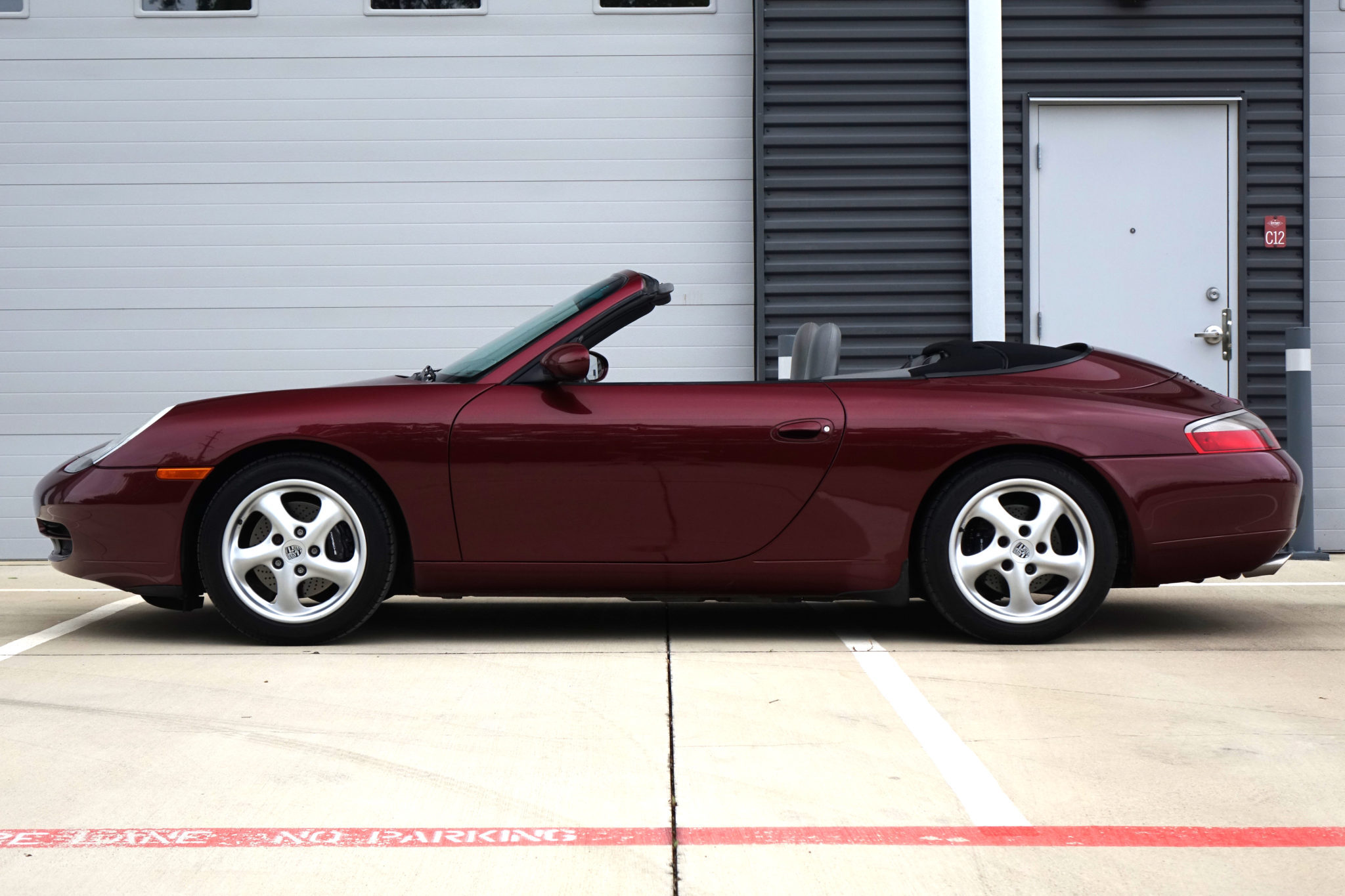 1999 Porsche 996 911 (Non-Turbo/GT2/GT3) 