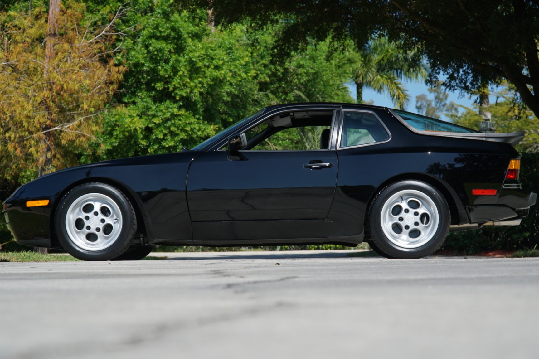 1986 Porsche 944 Turbo 