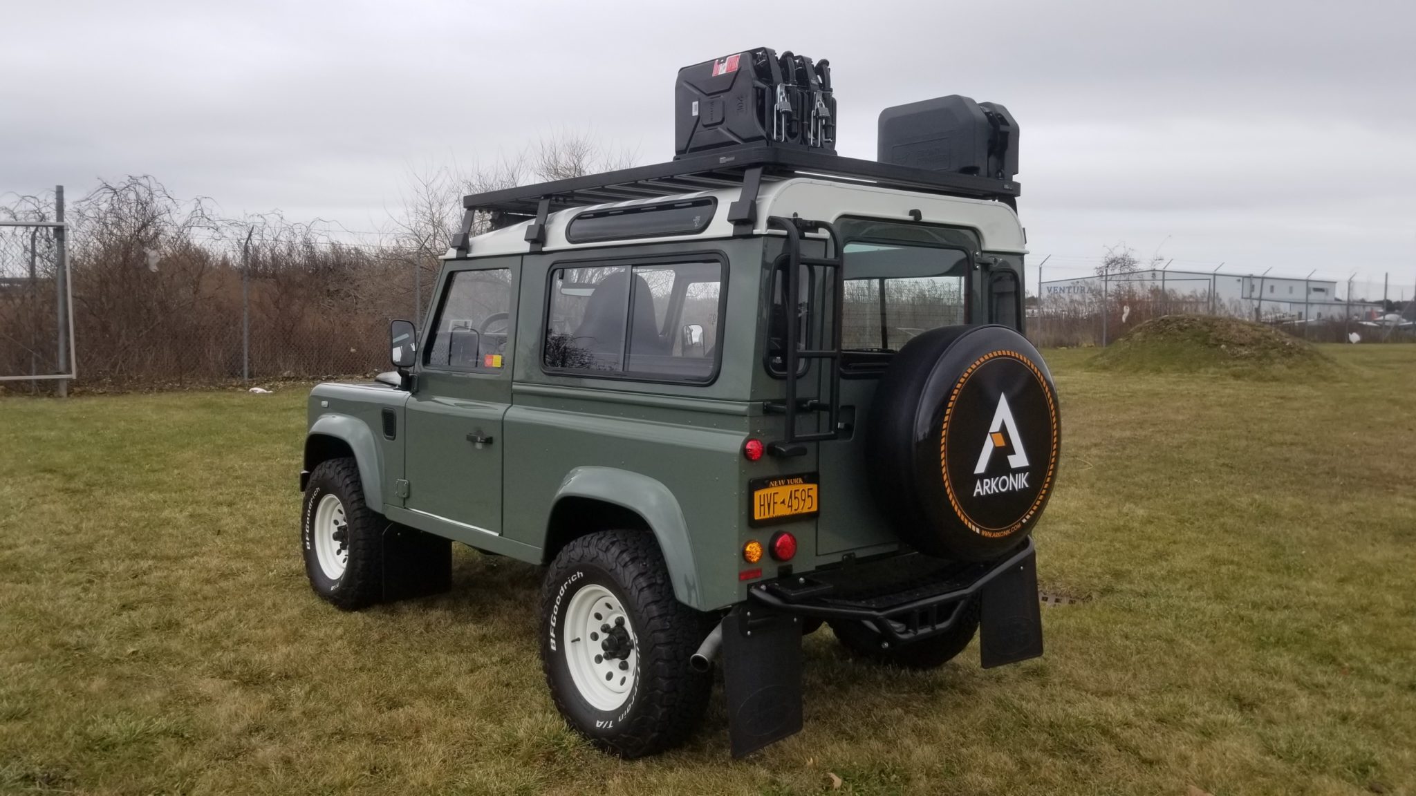 2019 Land Rover 90 / Defender 90 (Euro Spec) 