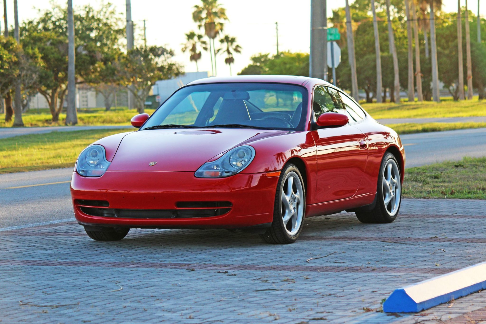 1999 Porsche 996 911 (Non-Turbo/GT2/GT3) 