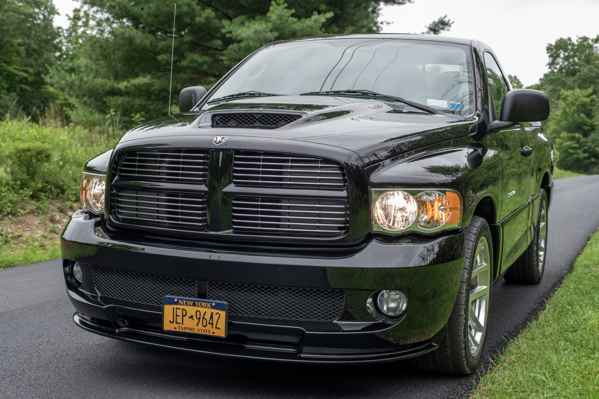 2004 Dodge Ram SRT-10 Pickup 